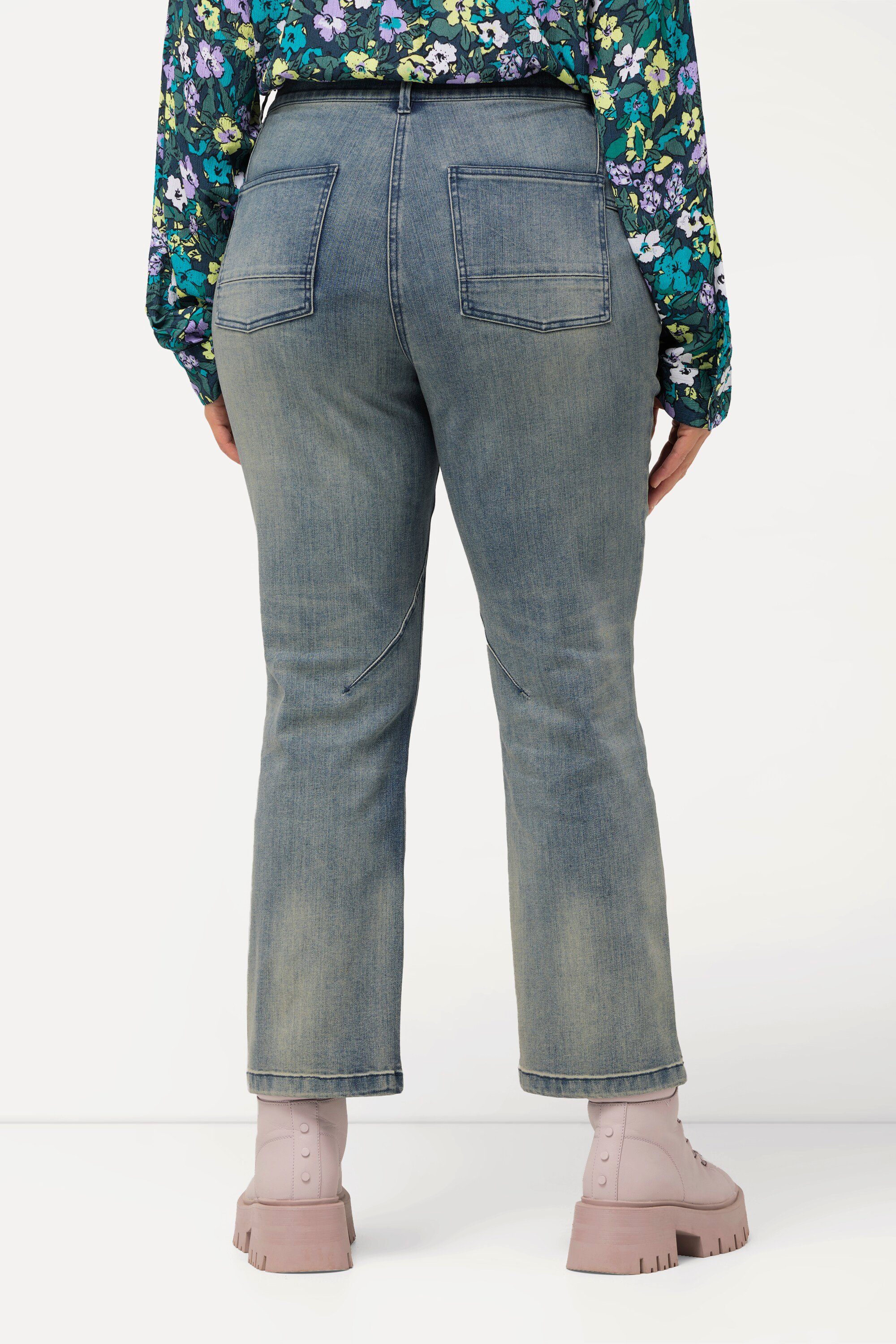 Ulla Popken 5-Pocket-Jeans Jeans Mandy Farbspritzer Ziernaht weites Bein – Bild 3 von 4