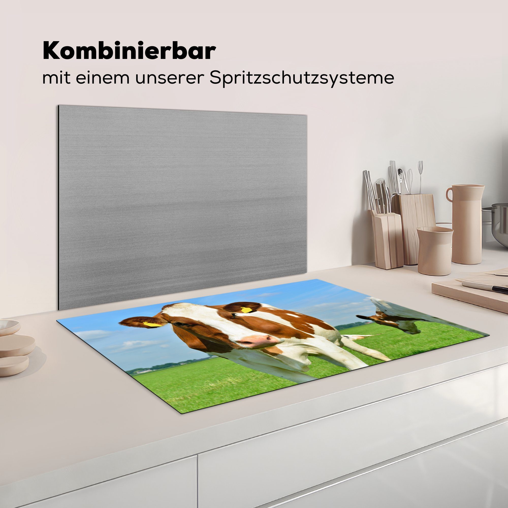 Braun, Schutz MuchoWow - Induktionskochfeld für Herdblende-/Abdeckplatte Ceranfeldabdeckung Kuh küche, tlg), Vinyl, - 81x52 (1 cm, die Porträt