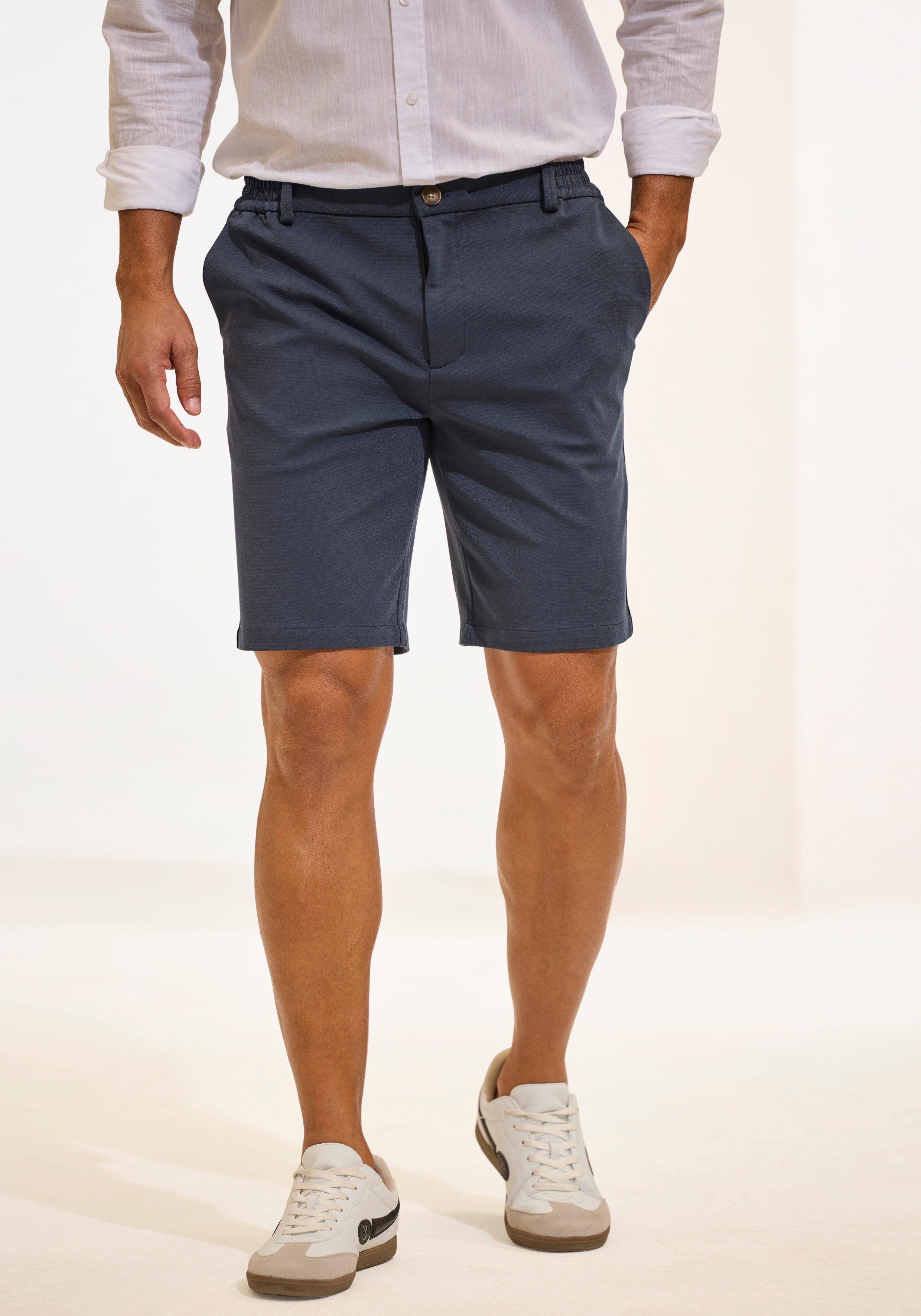 H.I.S Shorts, Dehnbund-Hose mit seitlichem Gummizug, auch in großen Größen Komfortbund - besonders bequem