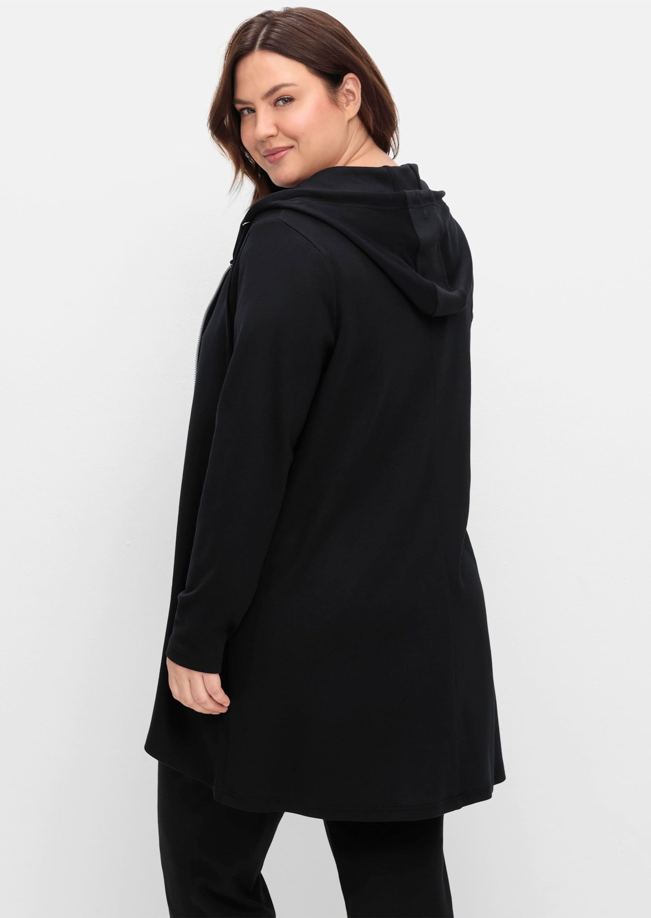 Sheego T-Shirt Sweatjacke Langarm in Longform, aus weicher Interlockqualitä günstig online kaufen