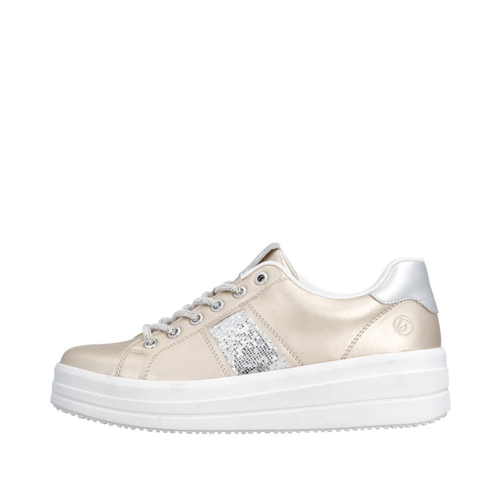 Sneaker Sneaker