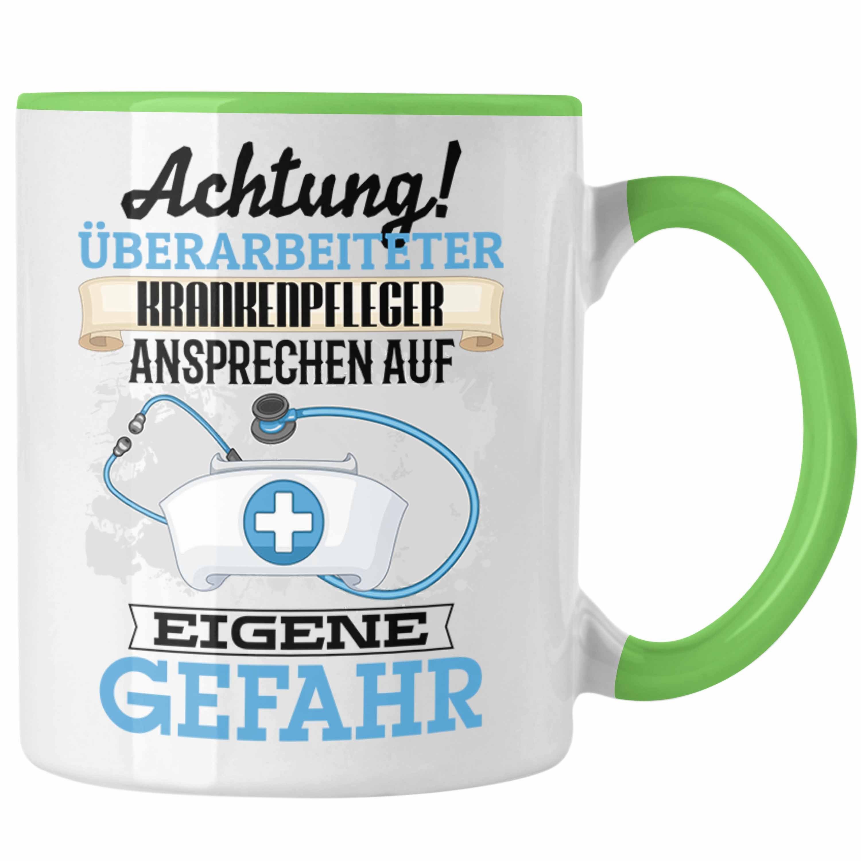 Trendation Tasse Krankenpfleger Tasse Geschenk Lustiger Spruch Geschenkidee Kaffeebeche Grün