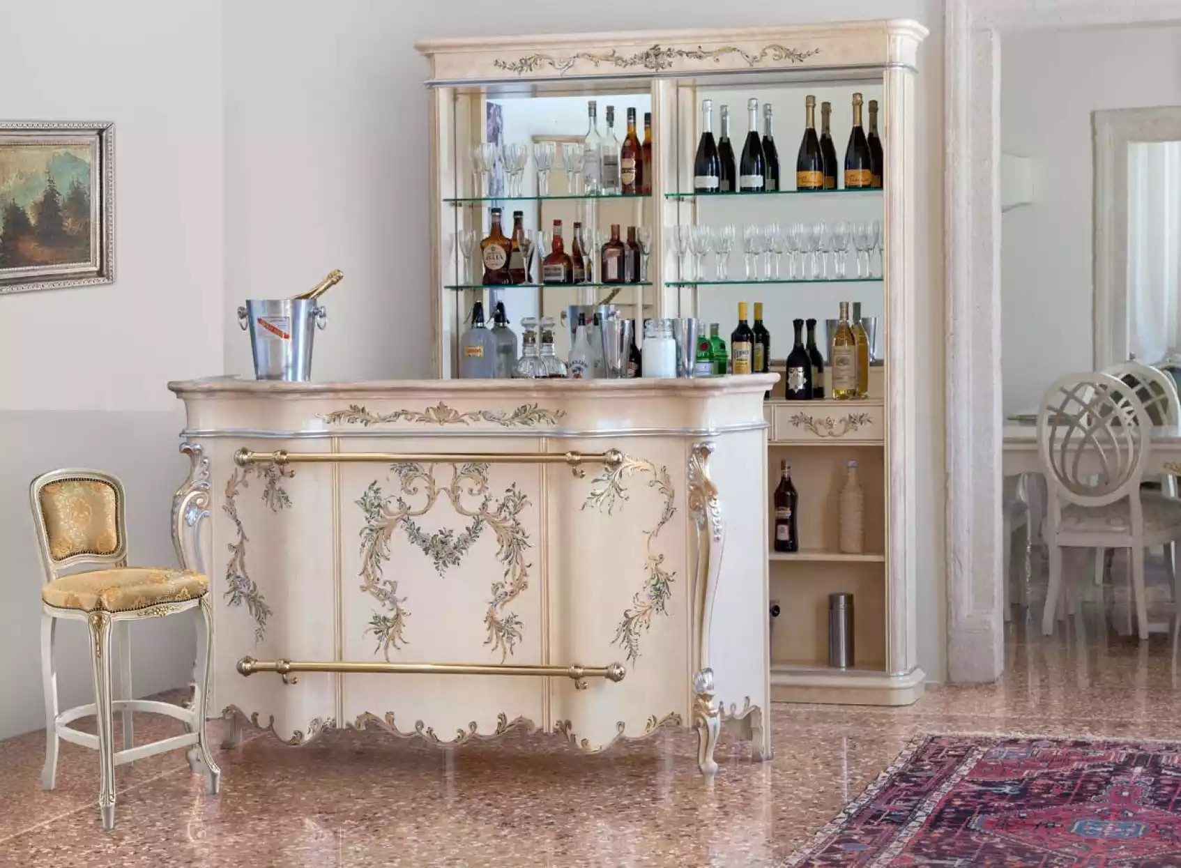 JVmoebel Barschrank Elegante Holzweinbar mit Tresen in Beige und Art Deco-Design (1-St)
