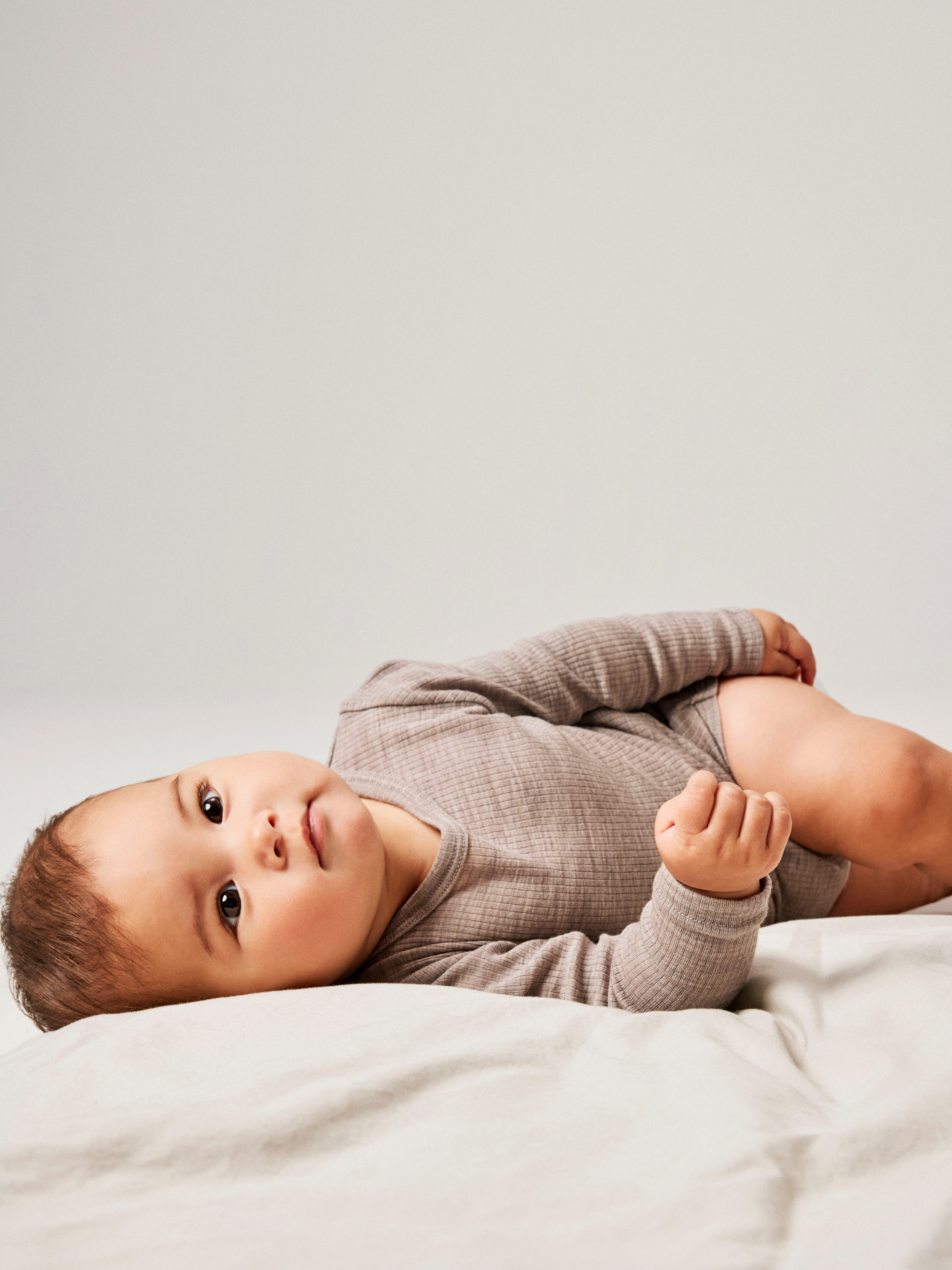 Name It Langarmbody NBNWAX WOOL RIB LS BODY NOOS aus reiner Merinowolle