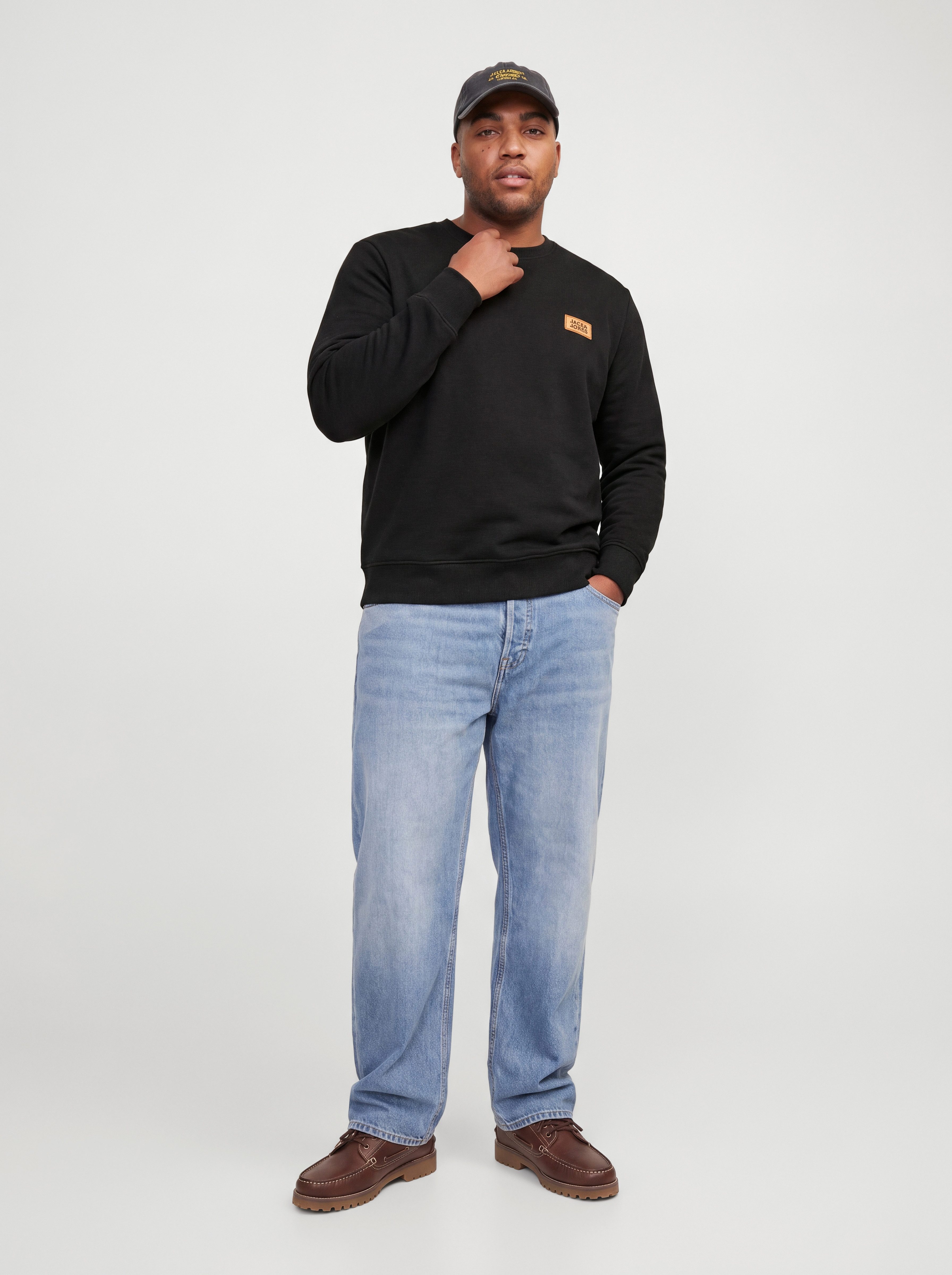 Jack & Jones PlusSize Sweatshirt JJRUSH SWEAT CREW NECK PLS Baumwollmischung, normal geschnitten – Bild 2 von 5