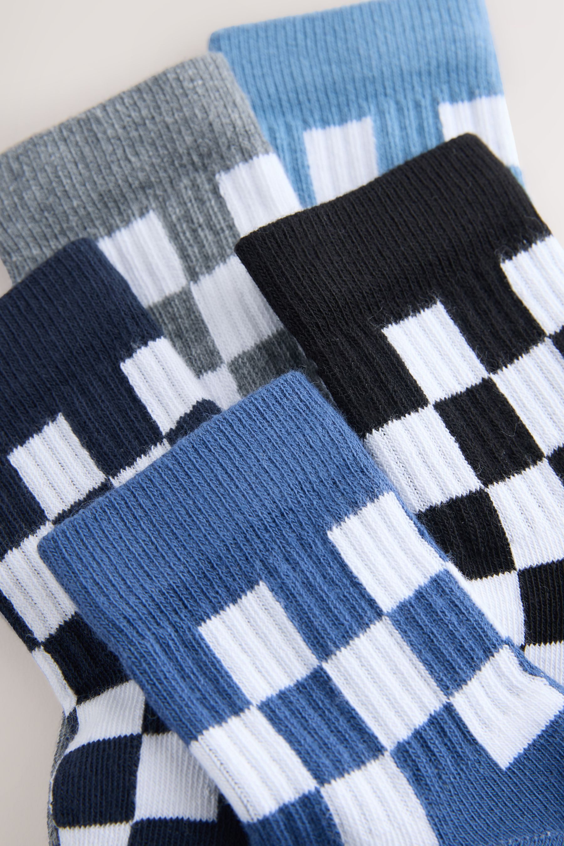 Next Kurzsocken Gerippte Sportsocken im 5er-Pack mit Fußbett (5-Paar) – Bild 4 von 5
