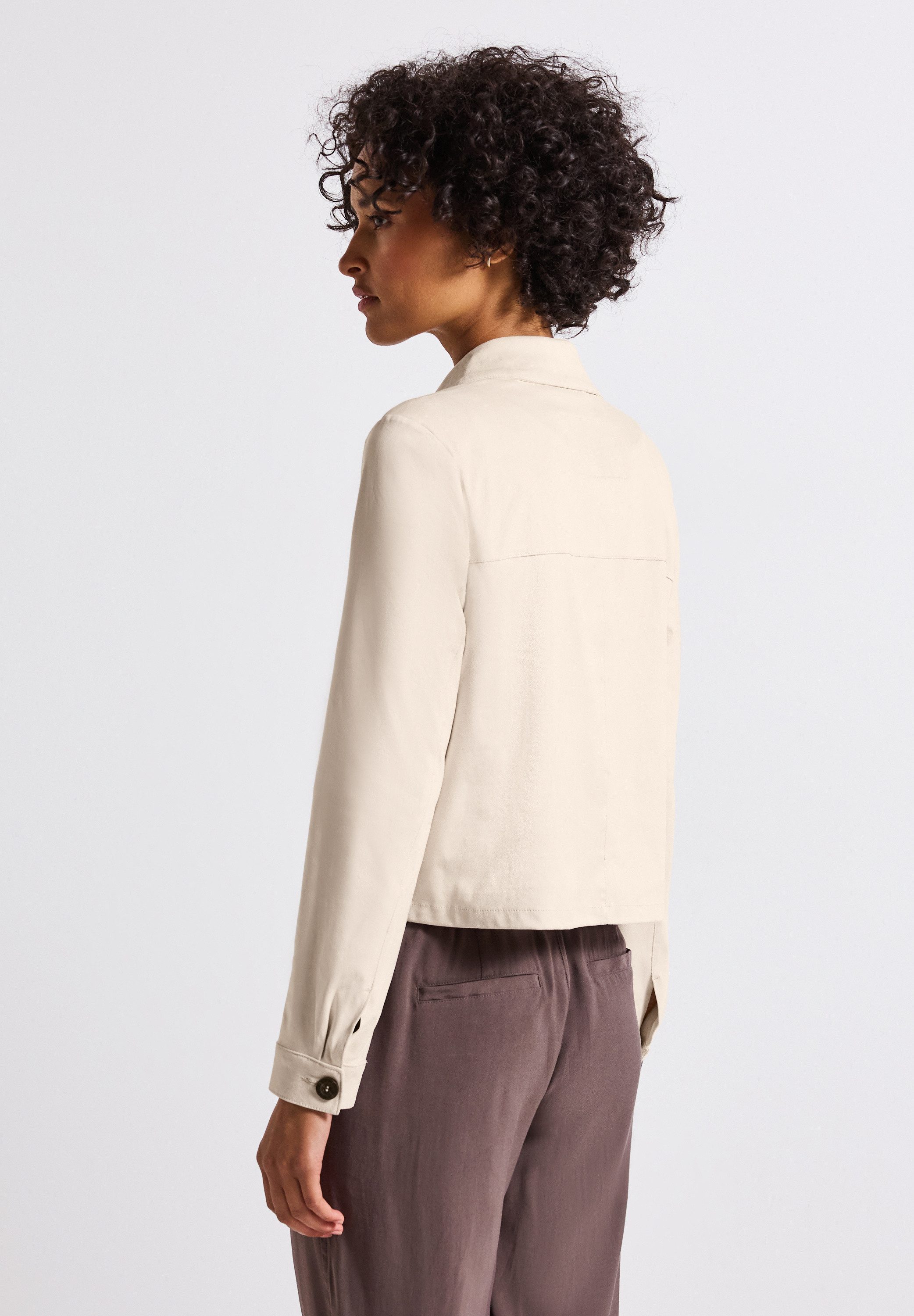 STREET ONE Kurzjacke in Velours-Optik