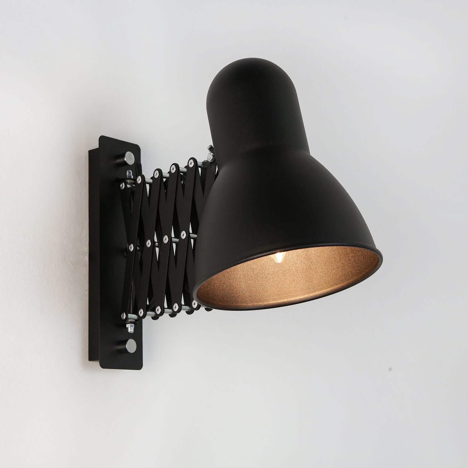 Licht-Erlebnisse Wandleuchte HARMONY, ohne Leuchtmittel, Ausziehbar mit Schalter Schwarz Retro Scherenlampe Metall E27