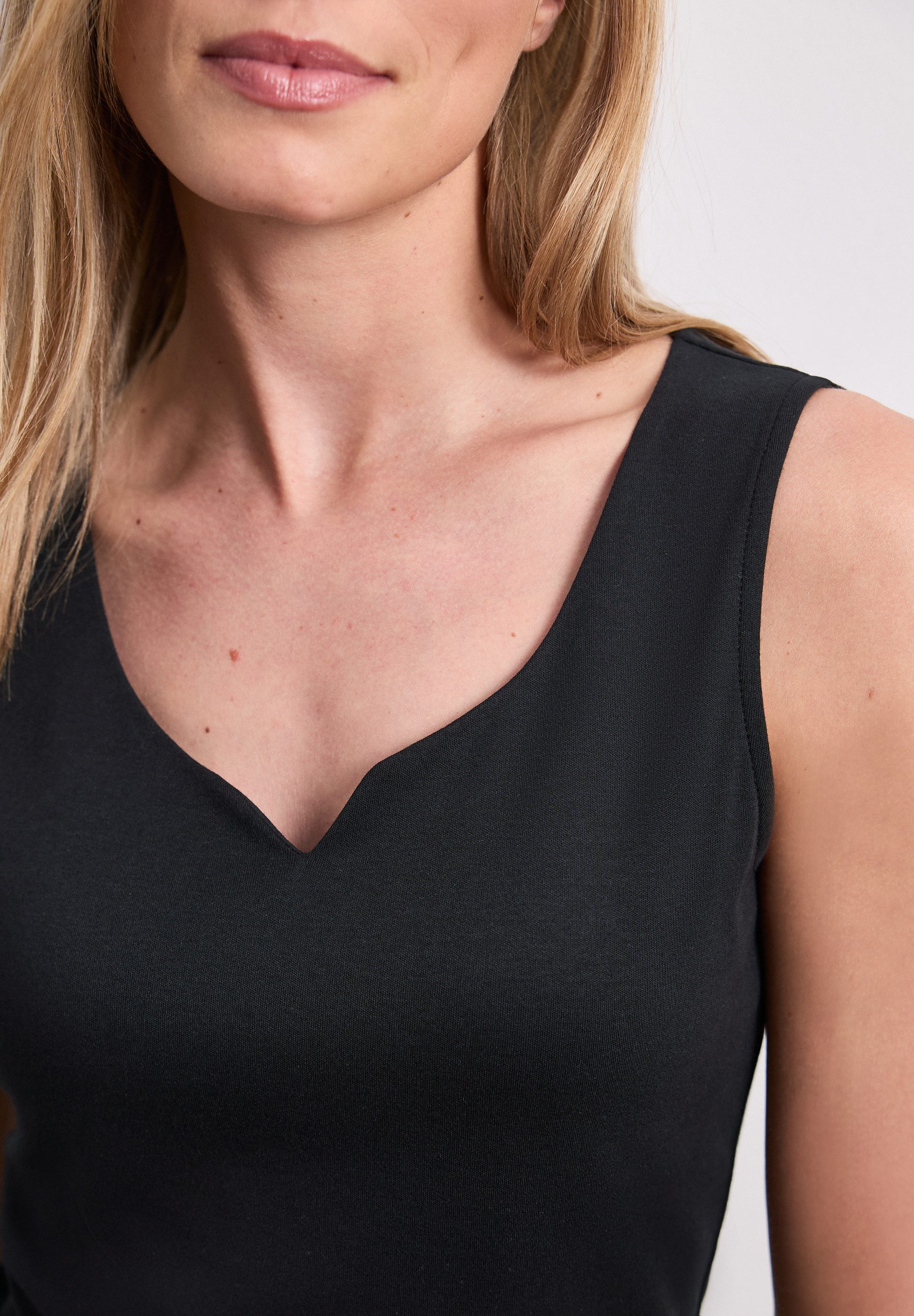 STREET ONE Tanktop Style Gania Sommertop mit Herzausschnitt