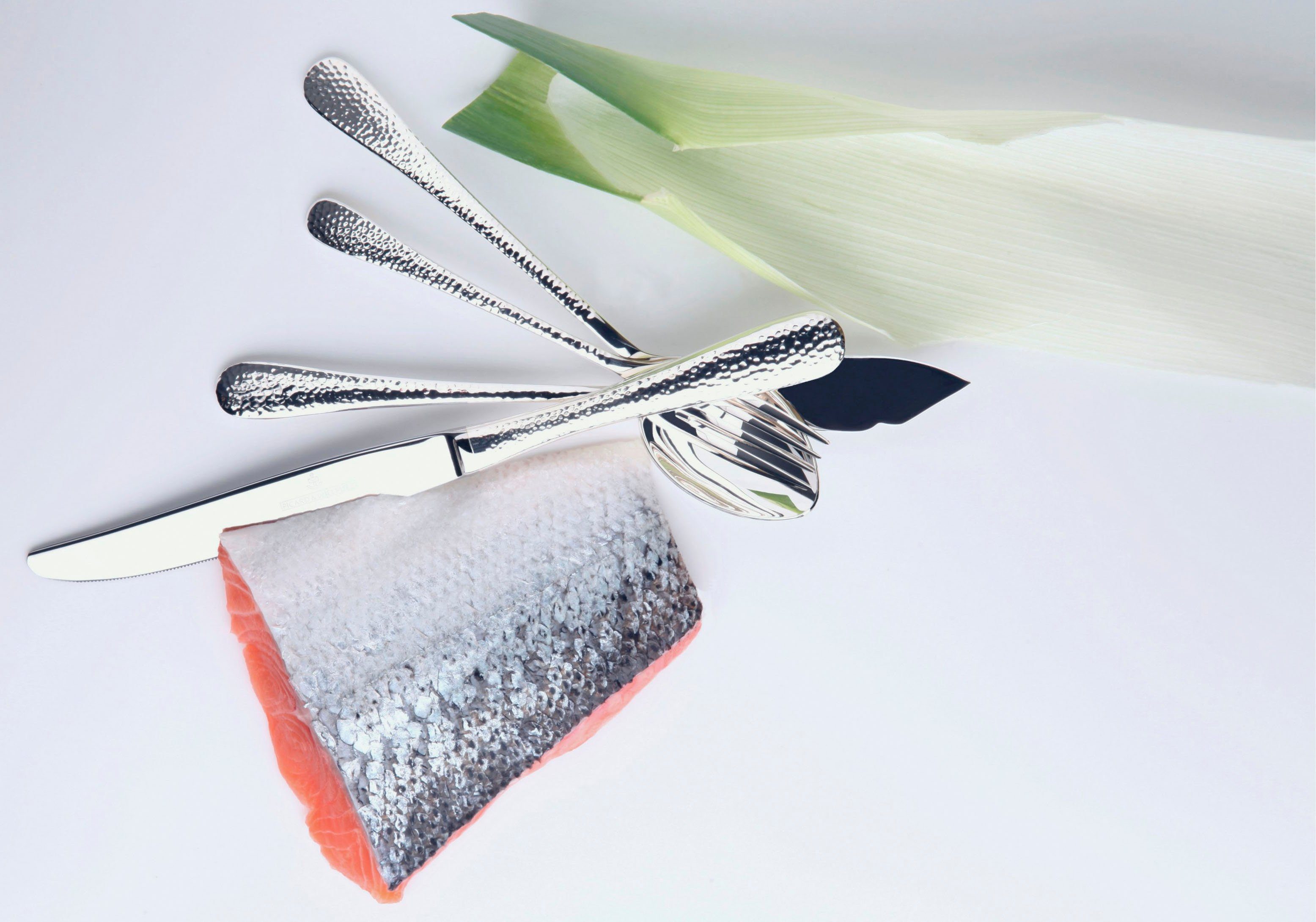 Picard & Wielpütz Solingen Besteck-Set MIA (30-tlg), 6 Personen, Chromnickelstahl 18/10, Hammerschlag-Optik