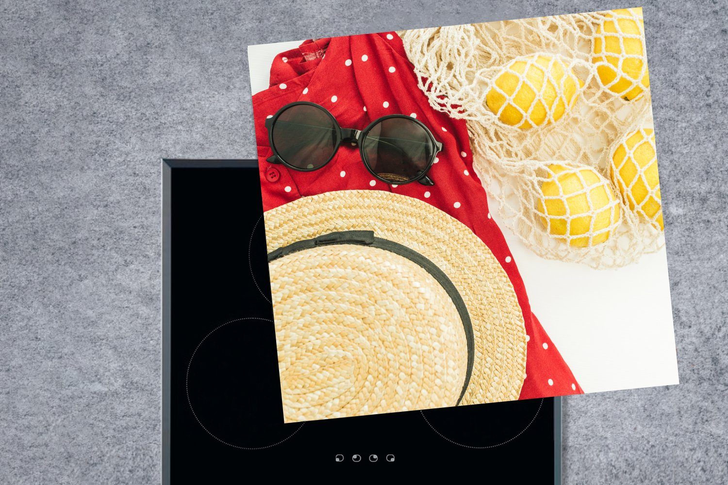 Hut (1 cm, Vinyl, 78x78 Arbeitsplatte Herdblende-/Abdeckplatte für tlg), Zitrone, Sonnenbrille - küche MuchoWow - Ceranfeldabdeckung,