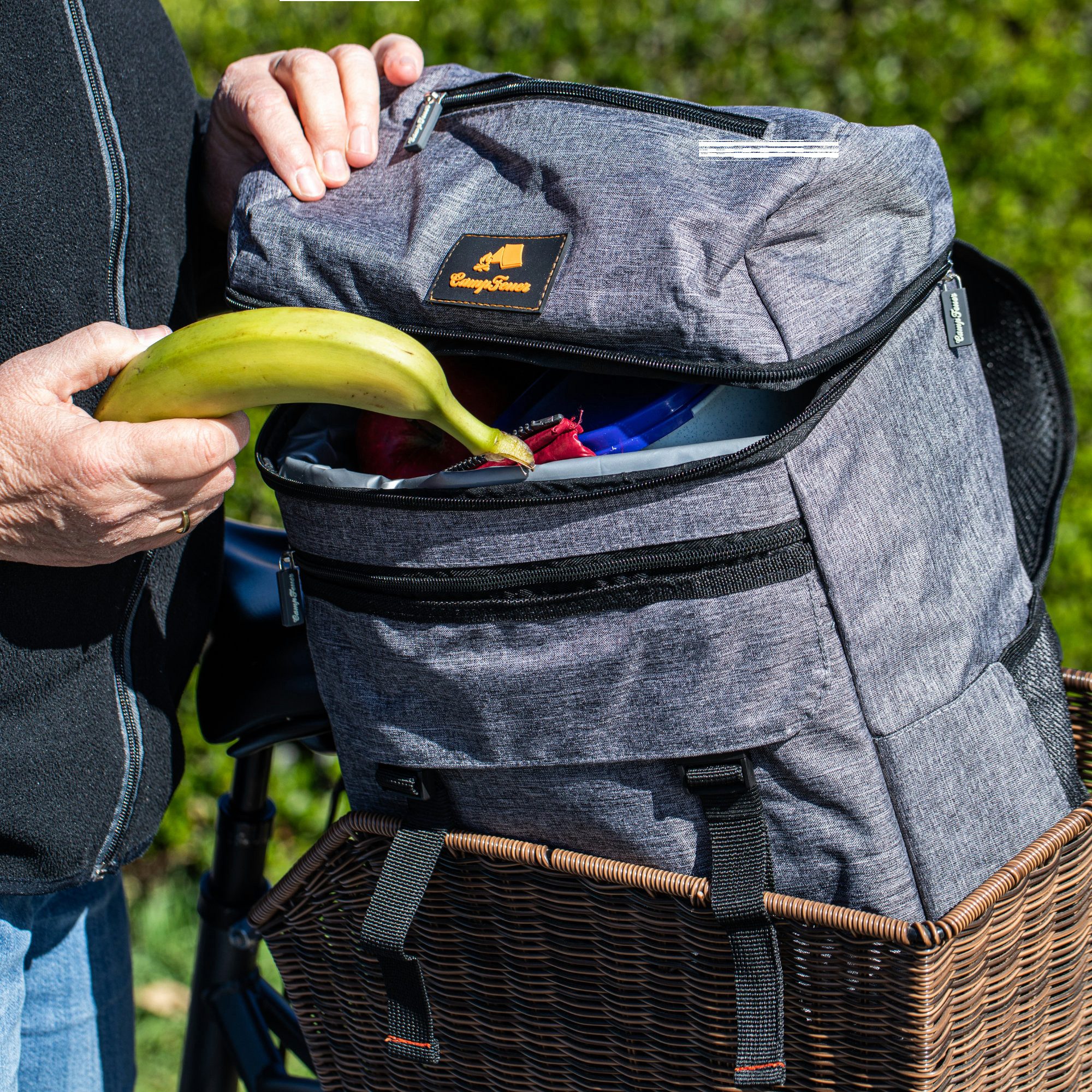 CampFeuer Freizeitrucksack Kühlrucksack 20 Liter grau, leicht und wasserdicht
