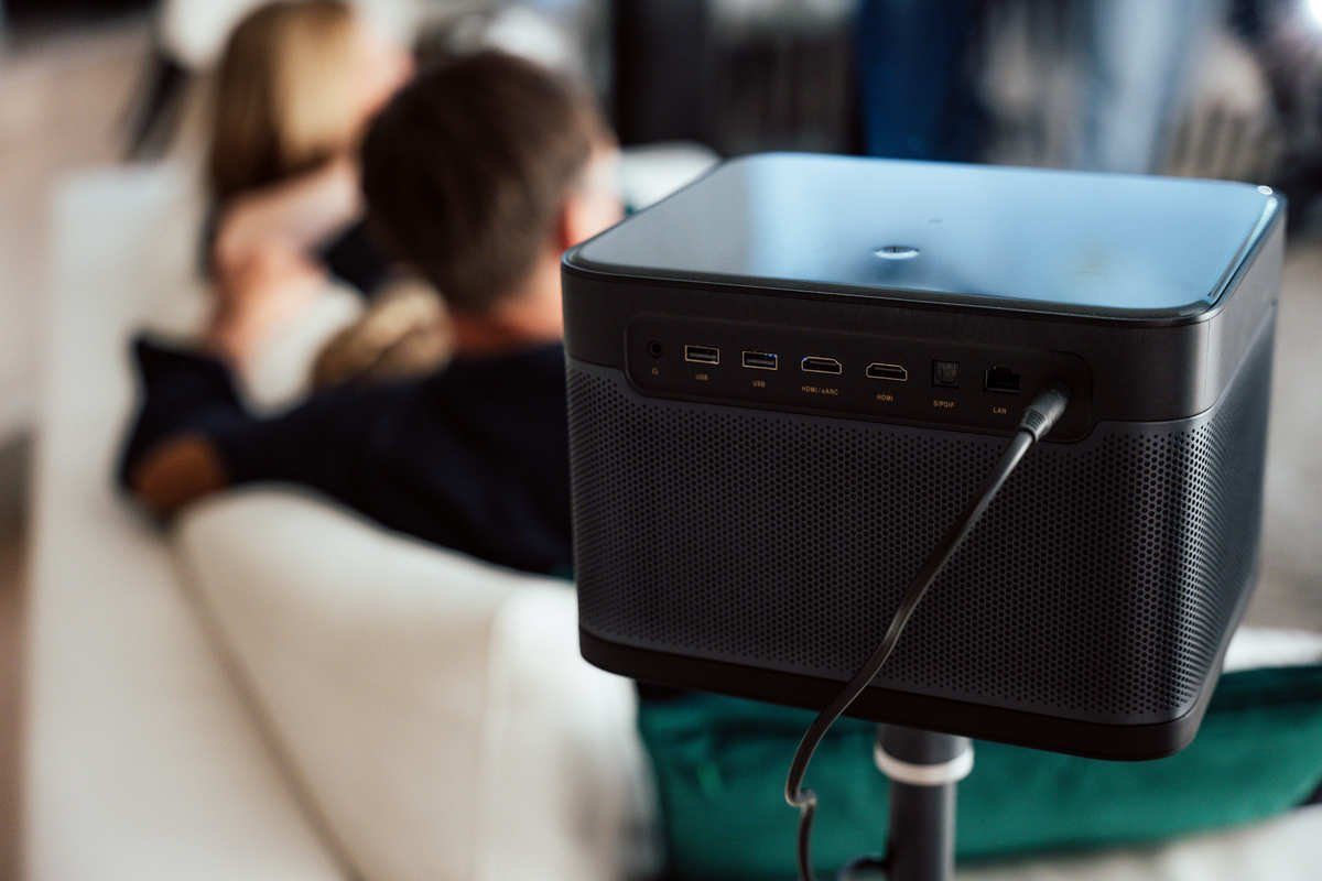 Dangbei Mars Pro 4K Laster Projector 3200LM Beamer