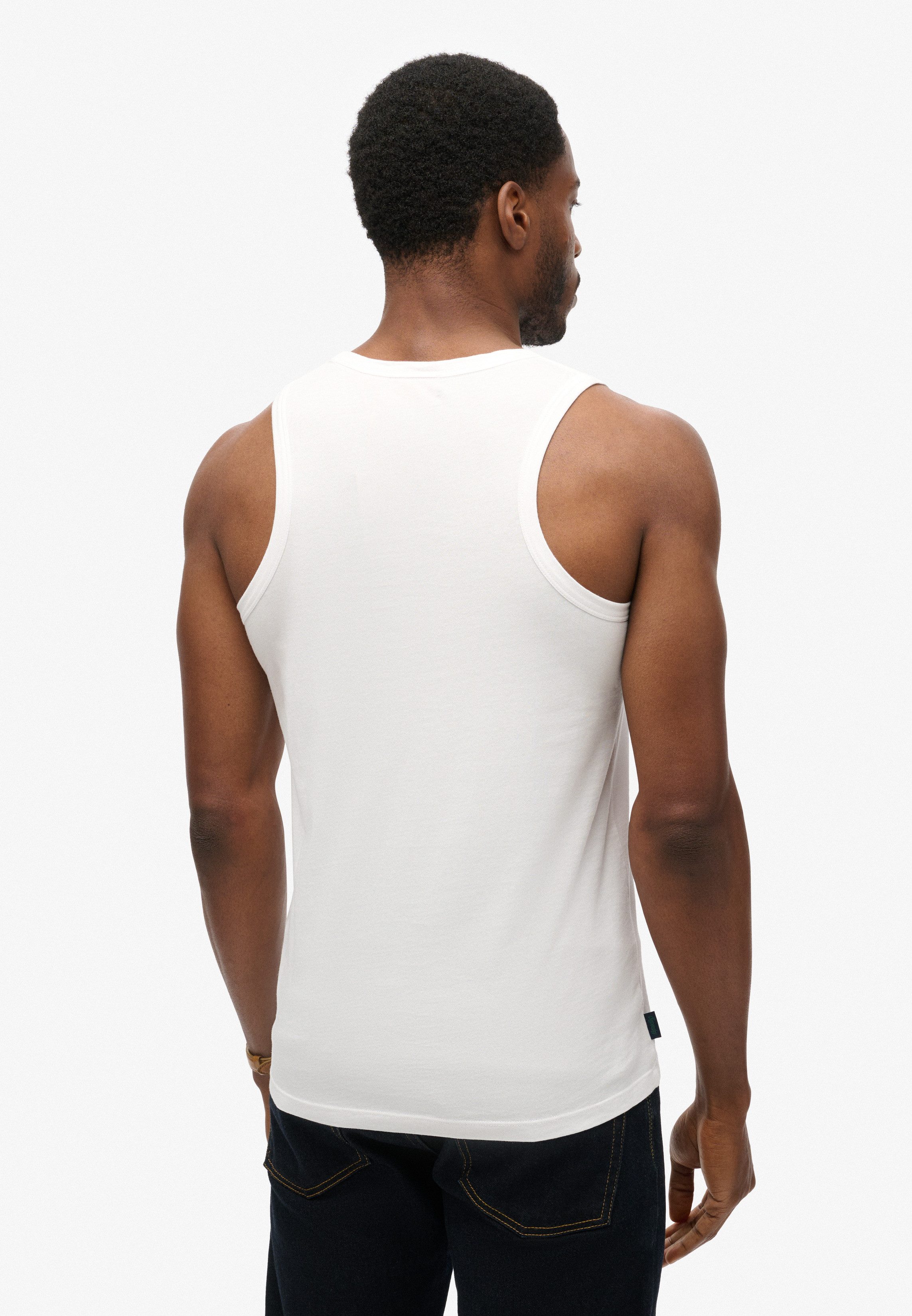 Superdry Tanktop ESSENTIAL LOGO VEST UB mit Markenlabel, aus Baumwolle und Single Jersey, Slim Fit, ärmellos