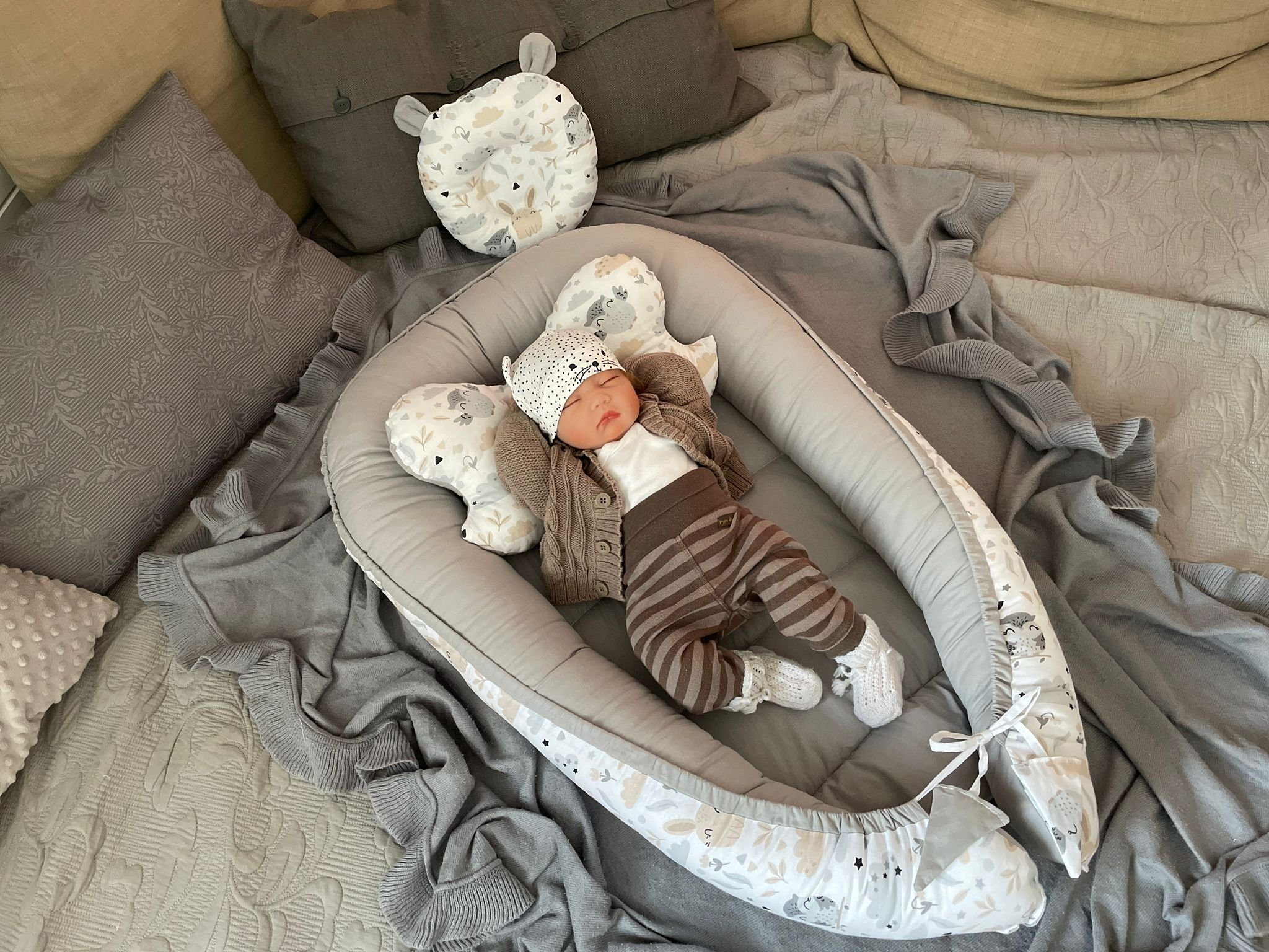 Loolay Bettnestchen BIO BAUMWOLLE BABYNEST Babykokon Neugeborene Babyaustattung SET, (4 Jahreszeiten Kuschelnest Reisebett SOLO/ o. im Premium SETS, 4-tlg., MUS – Bild 4 von 5