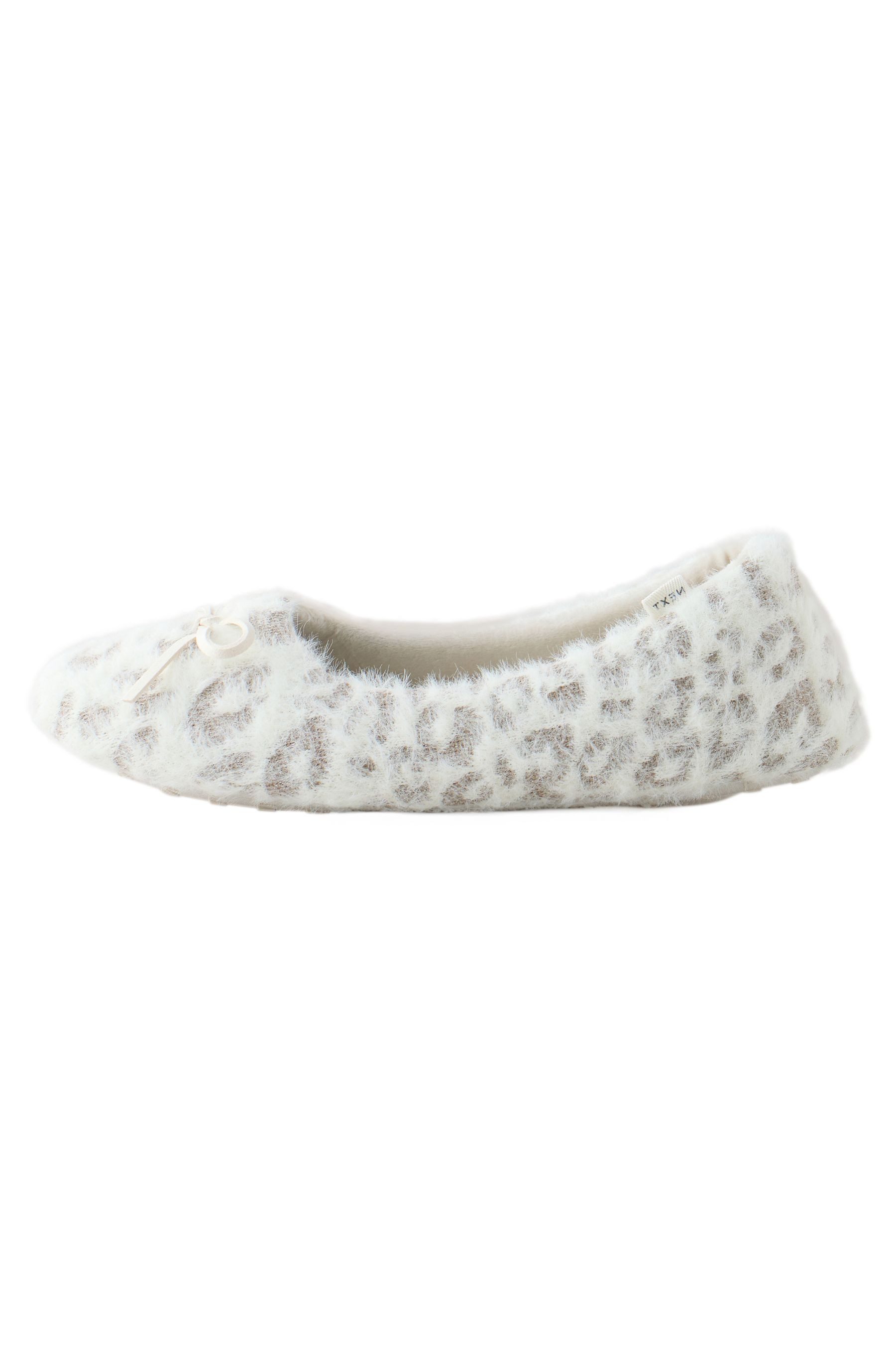 Ballerina mit Animalprint Hausschuh