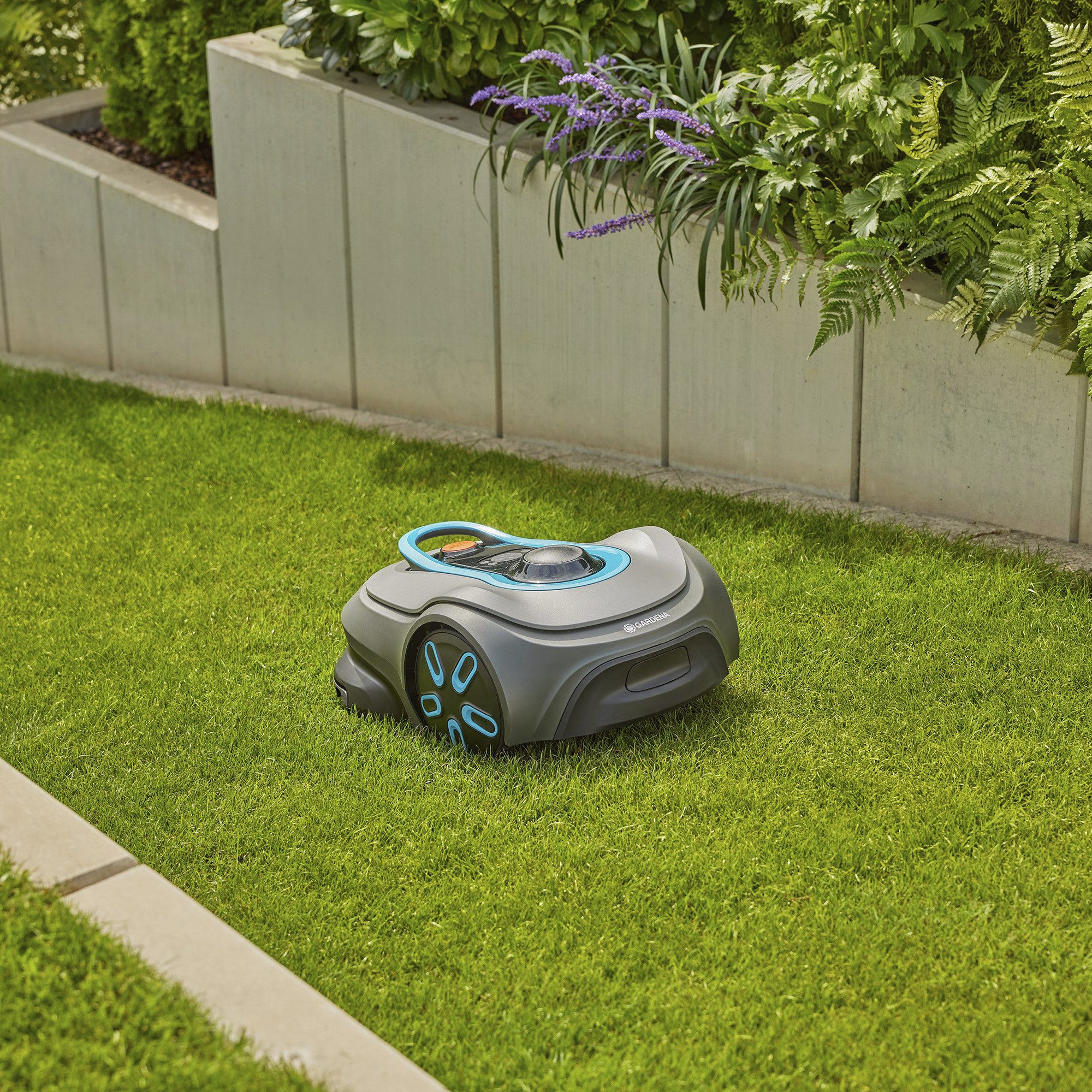 GARDENA robotic lawnmower GARDENA robotic lawnmower smart SILENO free 1,200m² set