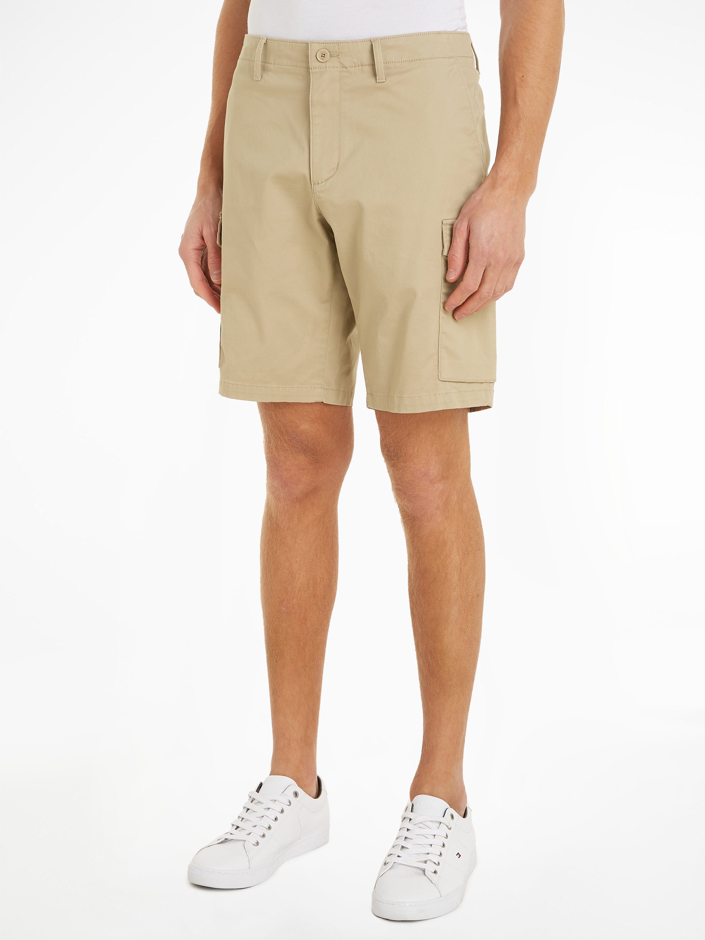 Tommy Hilfiger Cargoshorts HARLEM CARGO 1985 in schlichtem Design