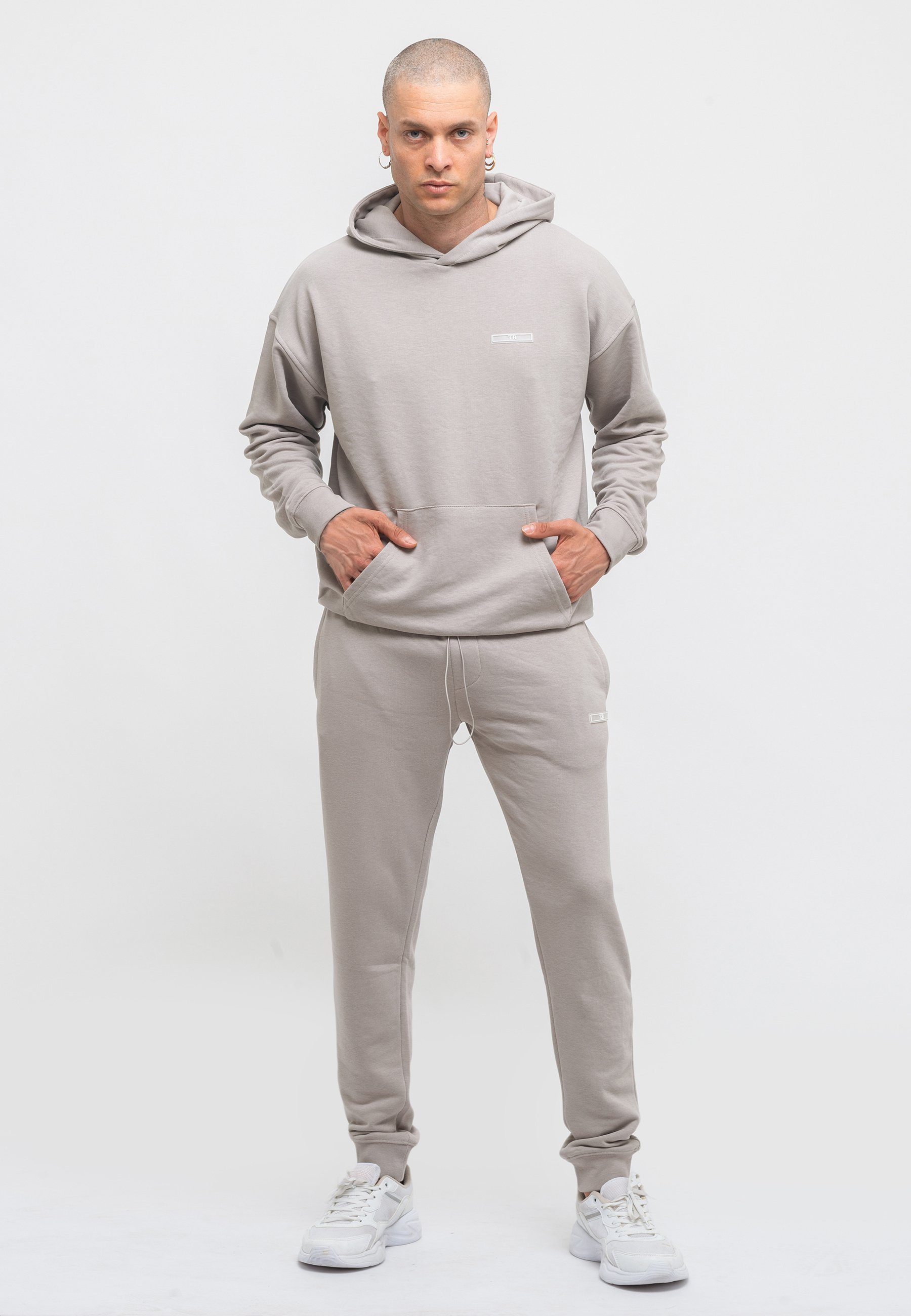 Tom Barron Jogginganzug OVERSIZE TRACKSUIT 2 PIECE SET, mit sportivem Design