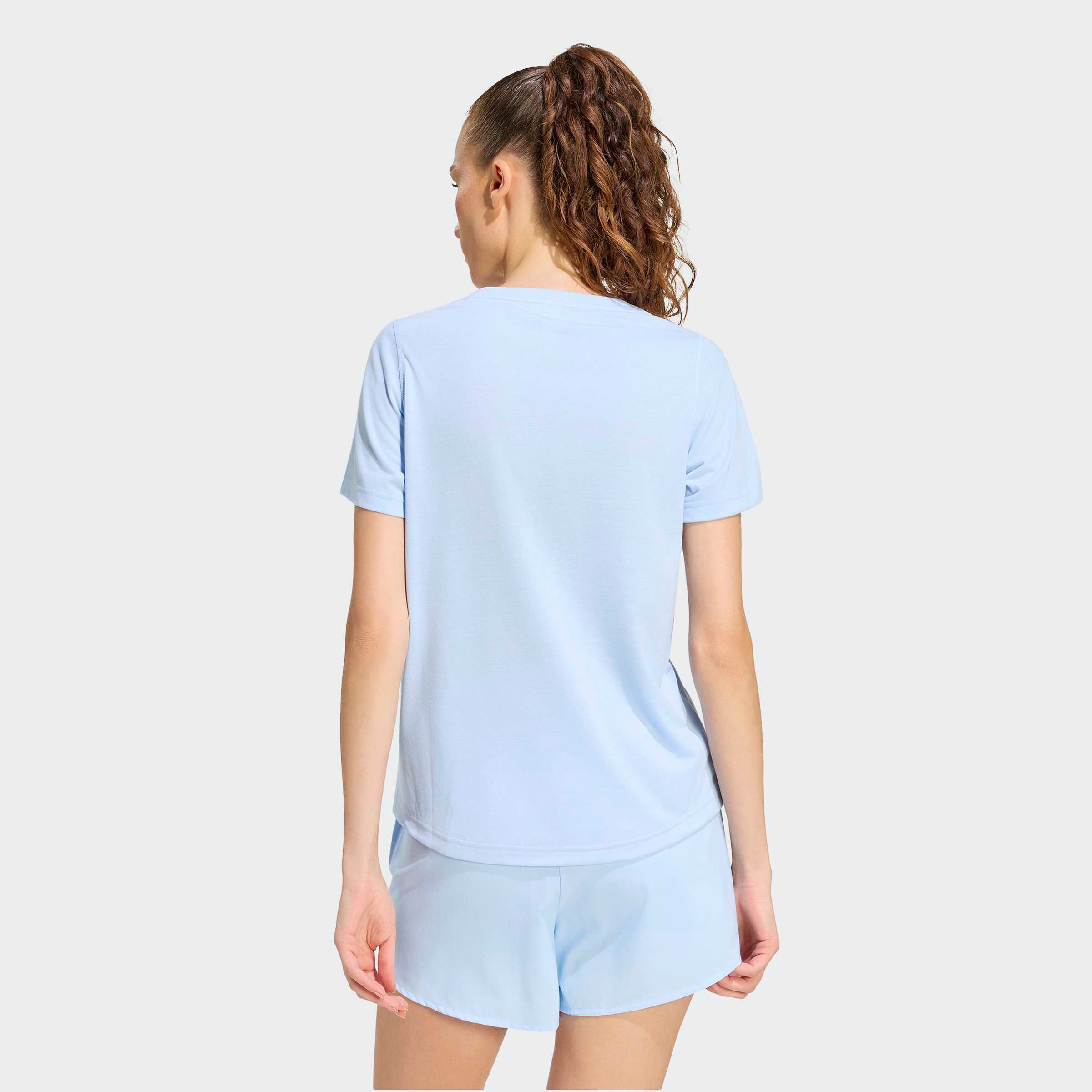 adidas Performance T-Shirt WORKOUT ESSENTIALS MIT TIEFEM AUSSCHNITT für sportliche Looks im Alltag und beim Training, ohne Verschluss