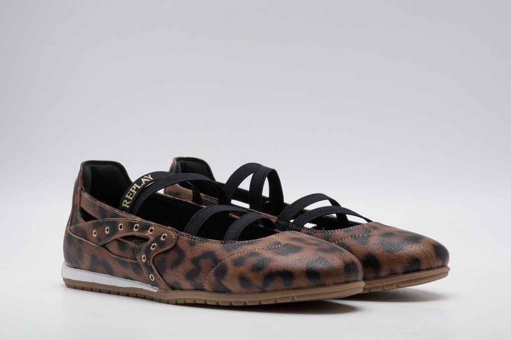 Replay Sneaker Ballerinas Slipper, Sommerschuh, Riemchenballerina in aktueller Leo-Optik