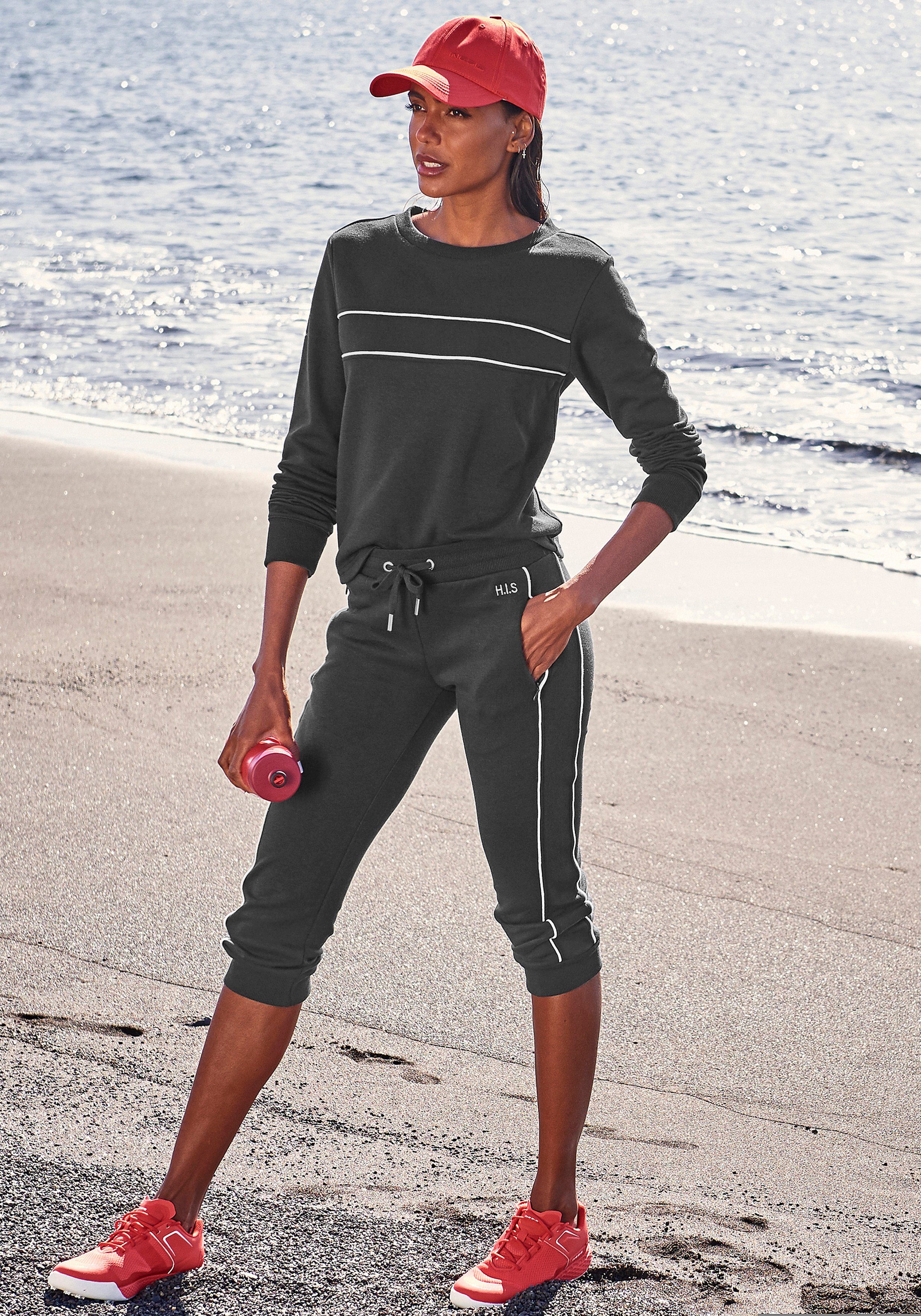 H.I.S Sweatshirt mit Piping auf der Brust. Ideal für Sport- und Freizeit.