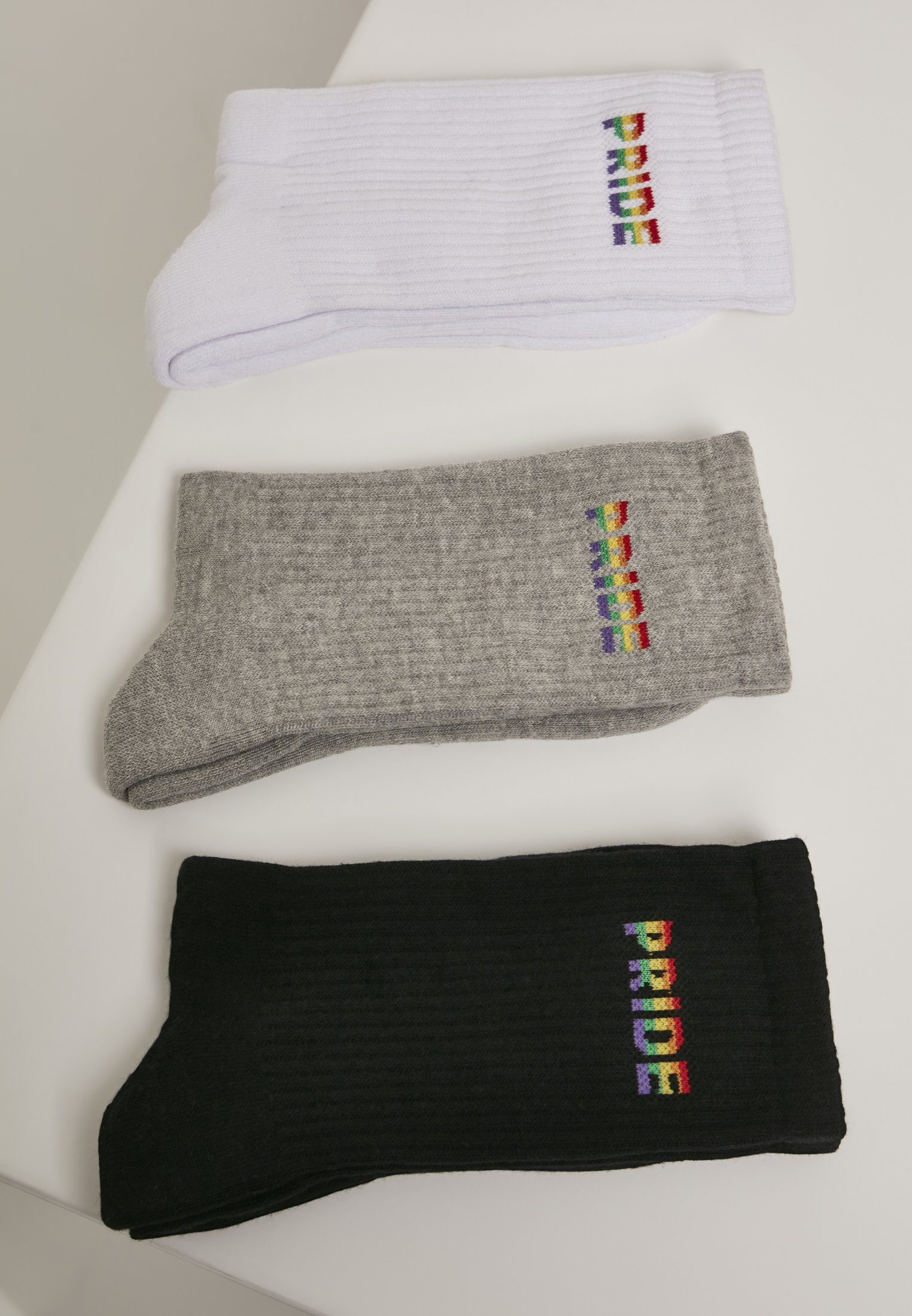 URBAN CLASSICS Freizeitsocken Pride Socks 3-Pack (1-Paar)