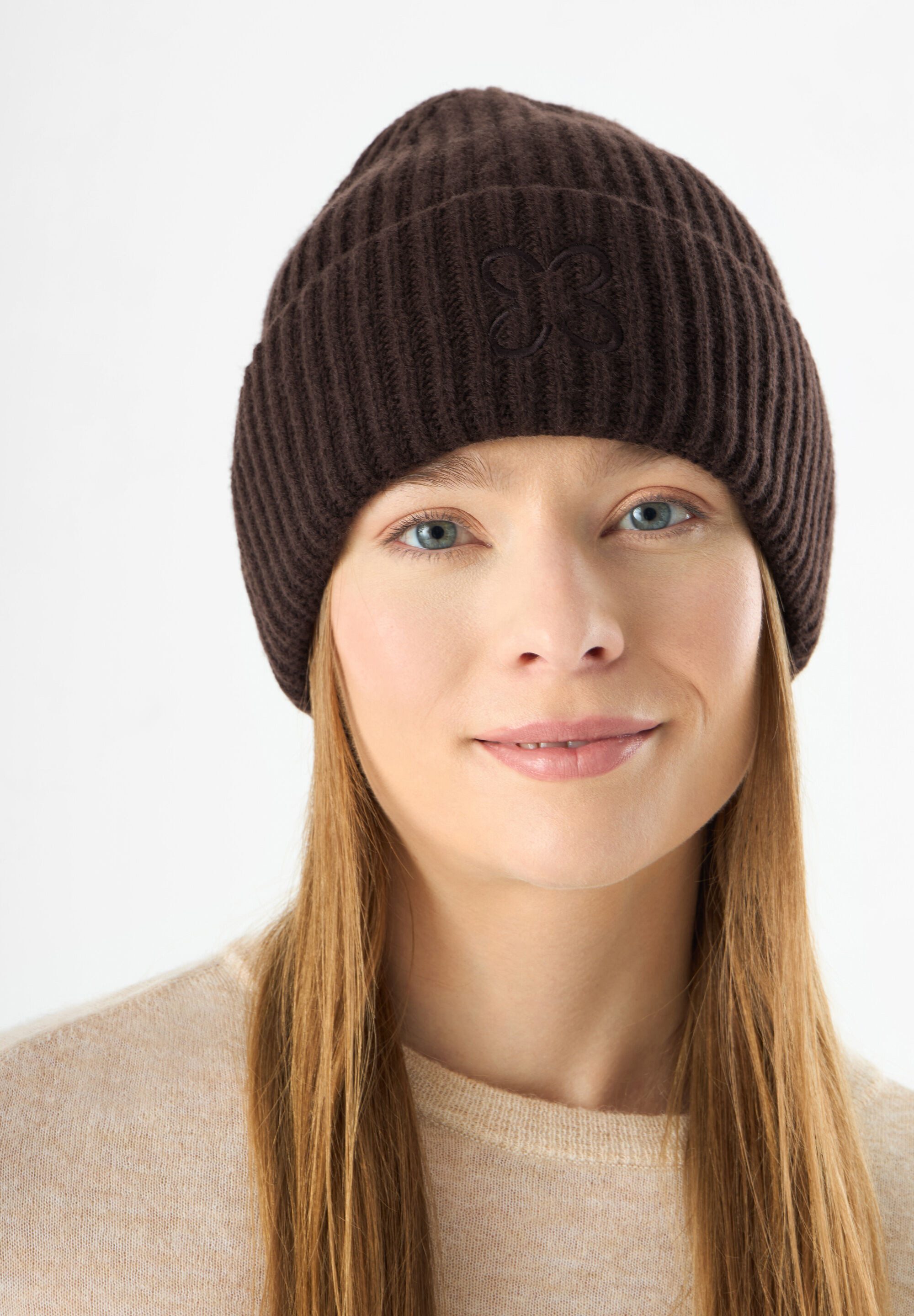 Codello Strickmütze (1-St) aus feinen Wolle-Kaschmir-Mix