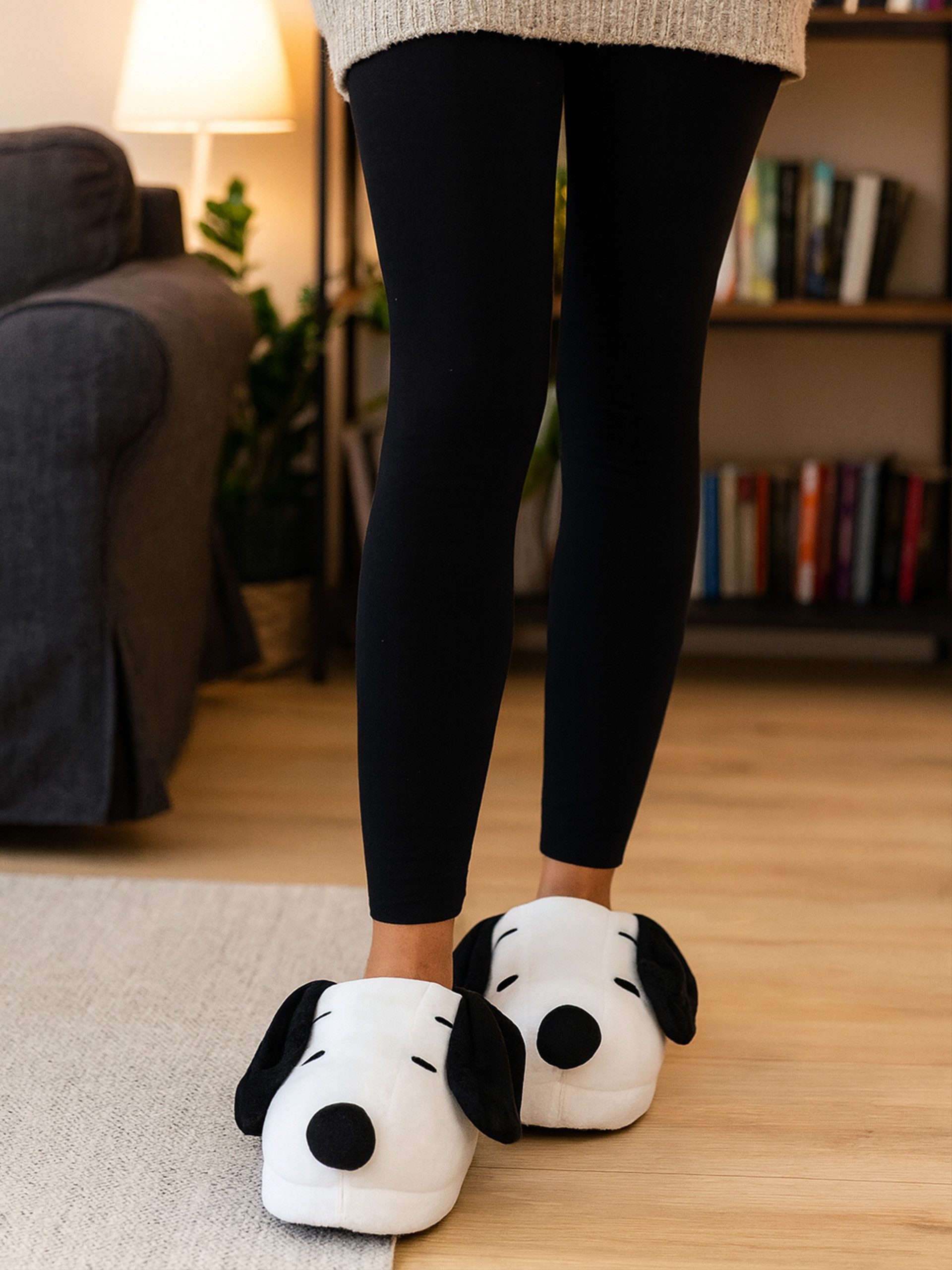 United Labels® The Peanuts Snoopy 3D Hausschuhe mit Wackelohren Slipper Pantoffeln Hausschuh