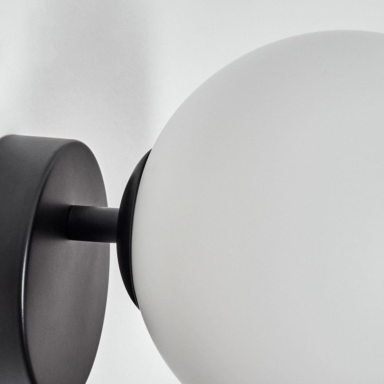 hofstein Wandleuchte Wandlampe aus Metall/Glas in Schwarz/Weiß, ohne Leuchtmittel, moderne Wandleuchte im Retro/Vintage-Design (15 cm), E14