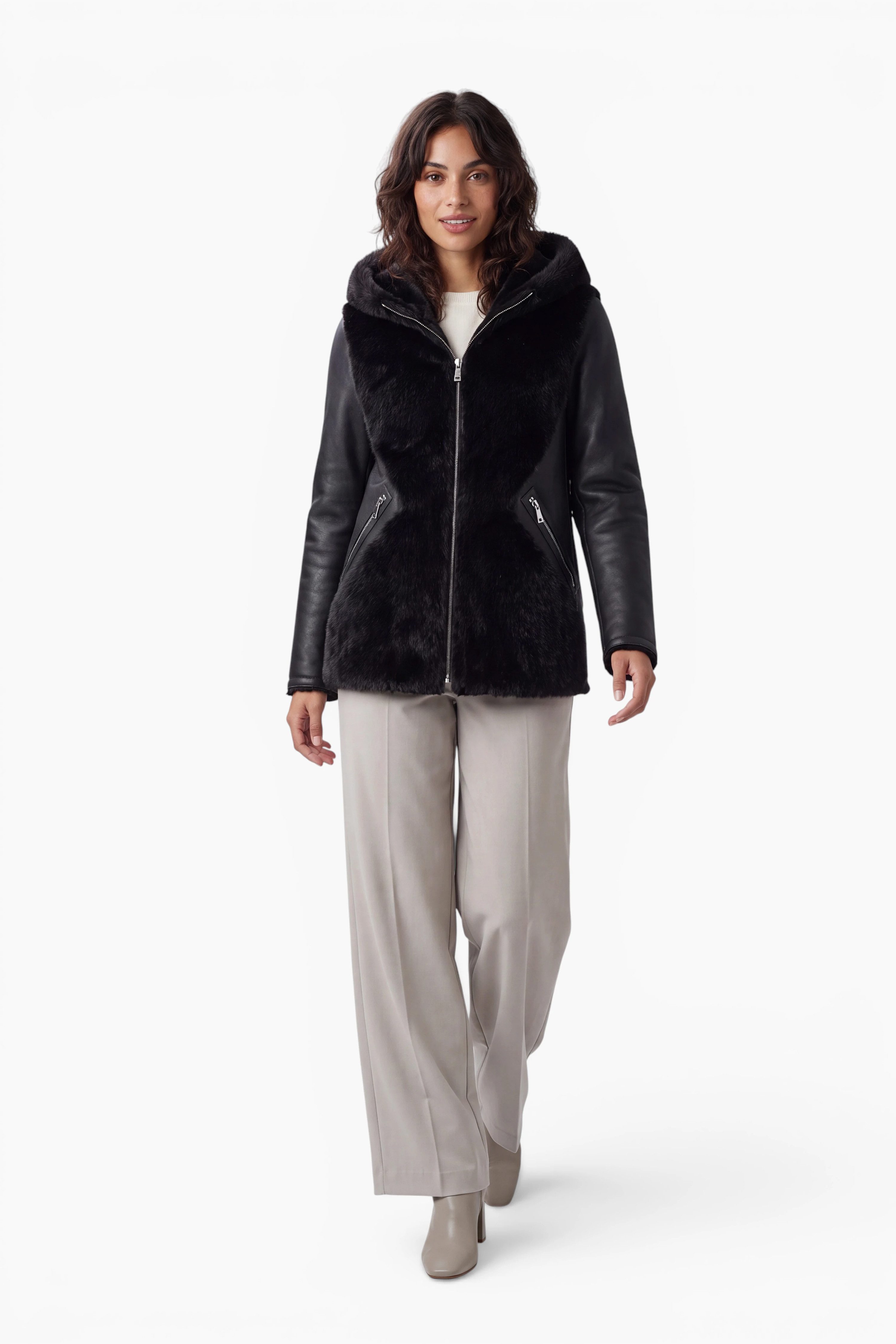 FUNK since 1776 Wendejacke StylischeJacke mit Kapuze aus Leder- und Fellimitat - 2 Looks in einem – Bild 5 von 5