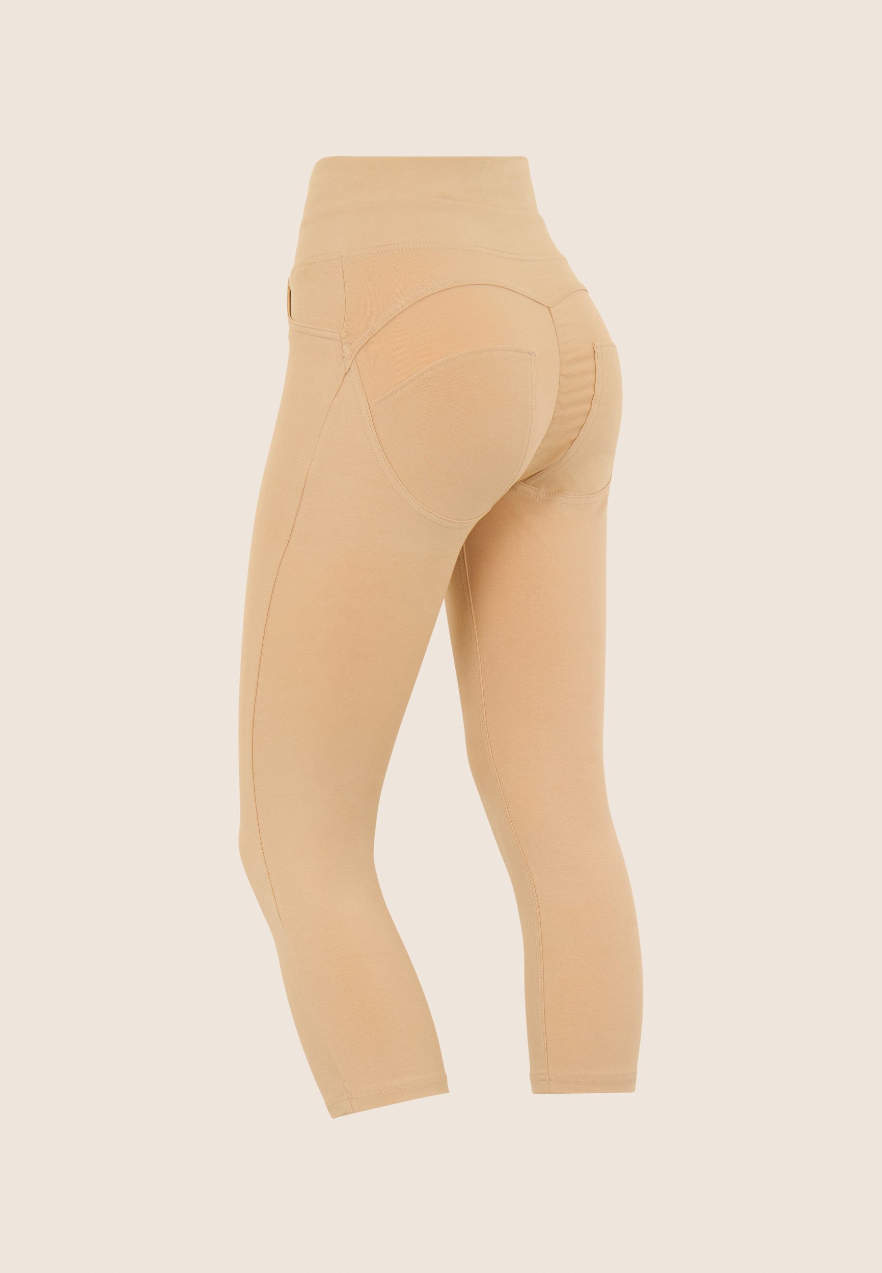 Freddy Caprihose WRUP15HS260 mit Lifting & Shaping Effekt