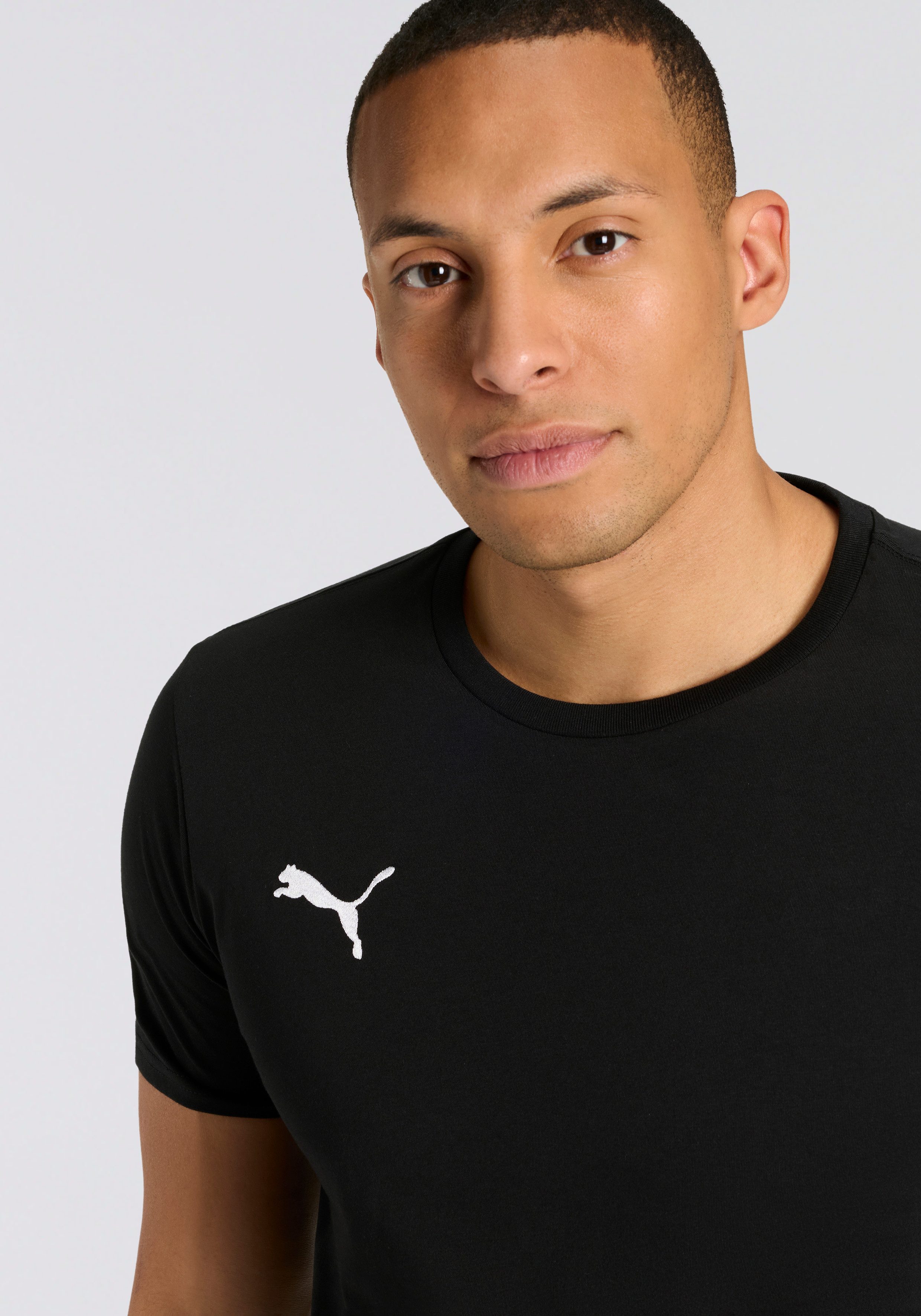 PUMA Trainingsshirt TEAMGOAL CASUALS TEE Regular Fit, Kurzarm, DryCELL-Technologie, Rundhalsausschnitt