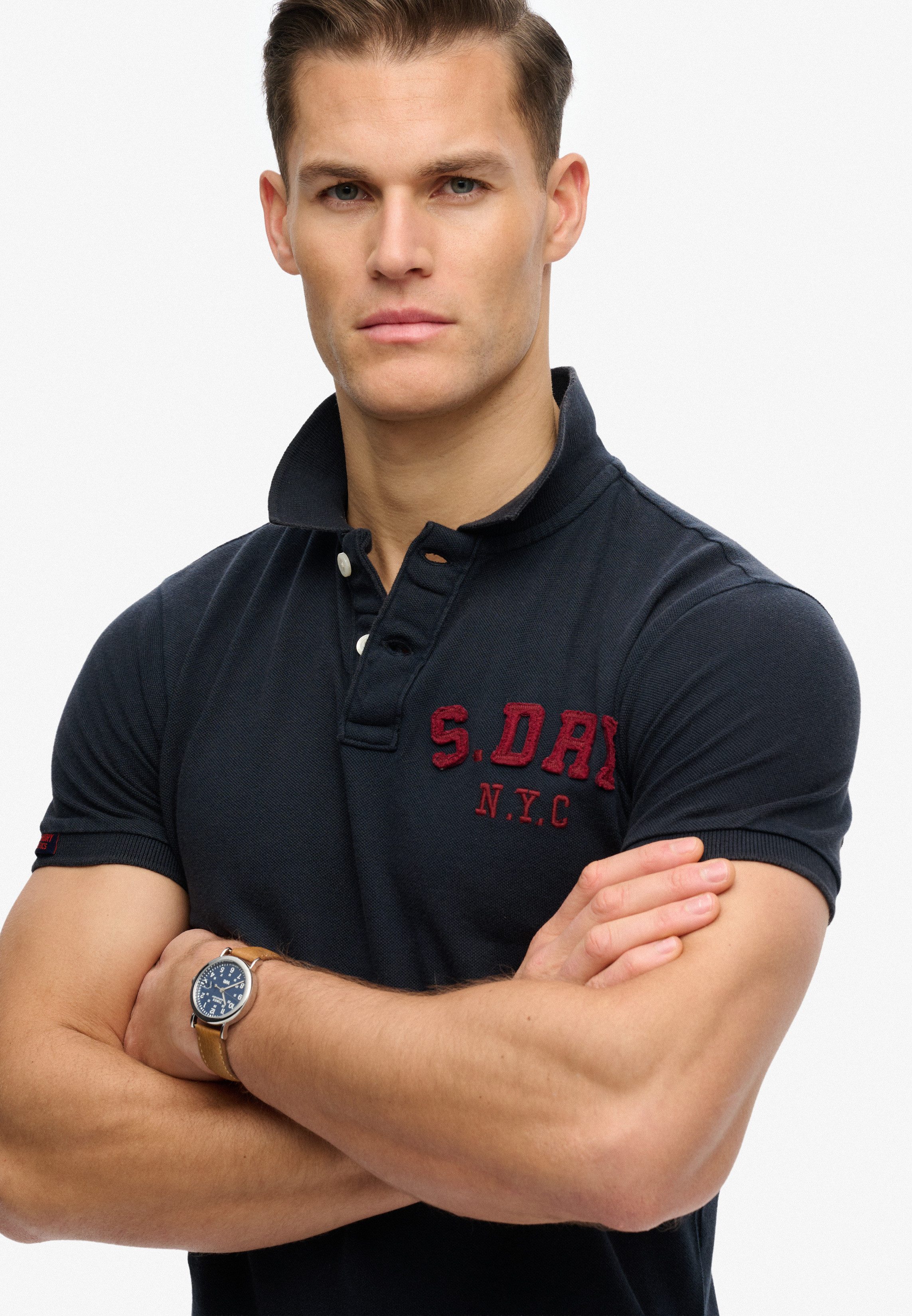 Superdry Poloshirt VINTAGE ATHLETIC POLO mit Polokragen und Knopfleiste, aus Baumwolle, Relaxed Fit