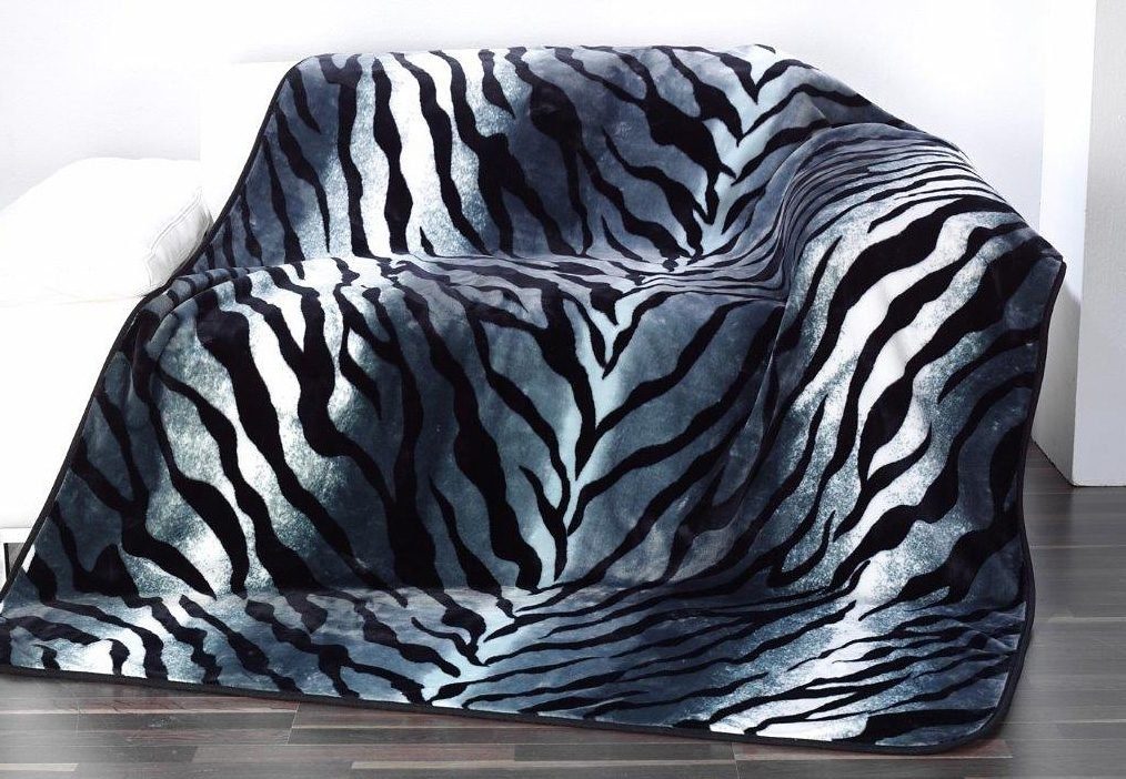Wohndecke Sibirischer Schneetiger, Gözze, Animalprint, Kuscheldecke günstig online kaufen