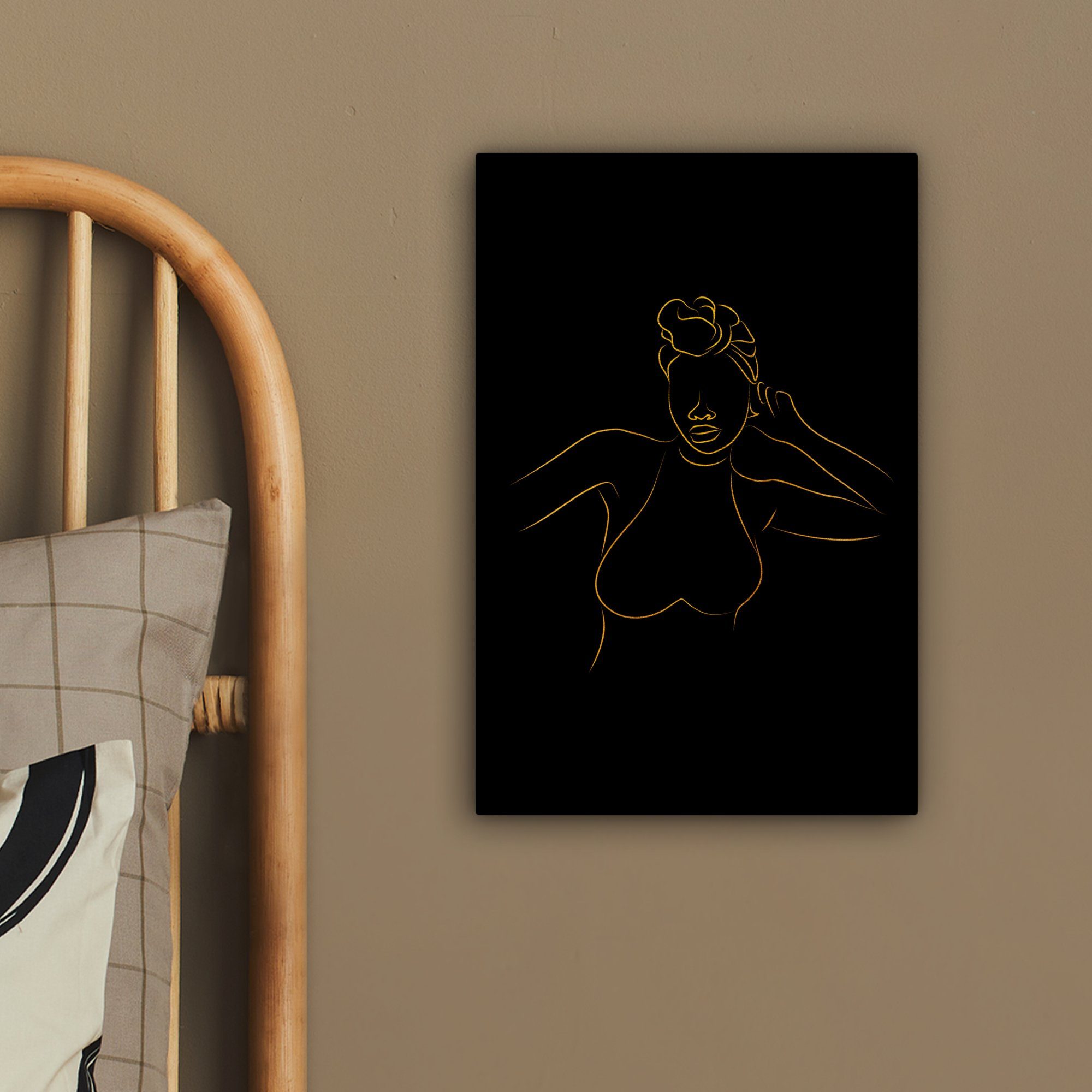 OneMillionCanvasses® St), Leinwandbild inkl. - 20x30 - Schwarz Gold Leinwandbild Strichzeichnung, fertig cm bespannt Frau (1 Gemälde, Zackenaufhänger, -