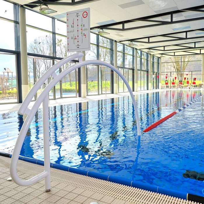 Sport-Thieme Schwimmbecken Competition Passende Wettkampfleine im Lieferumfang