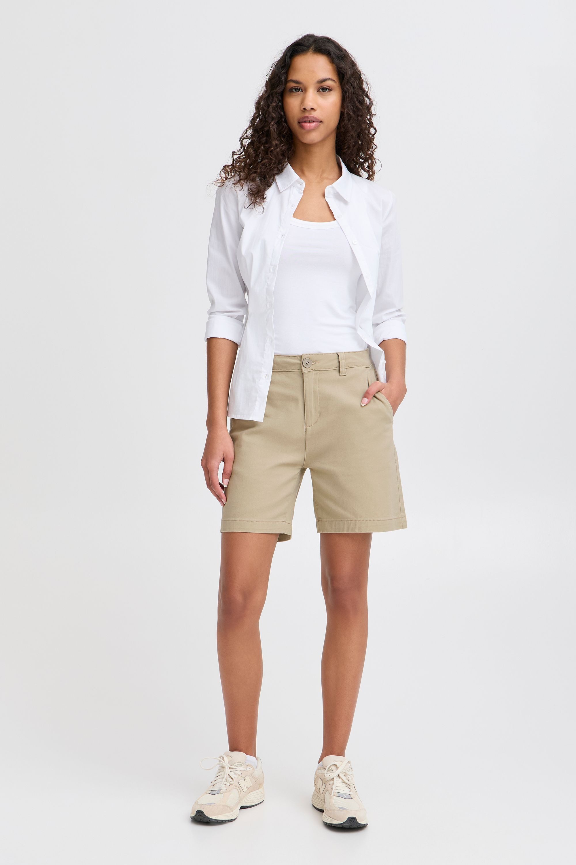 OXMO Chinoshorts OXKvita Moderne Shorts