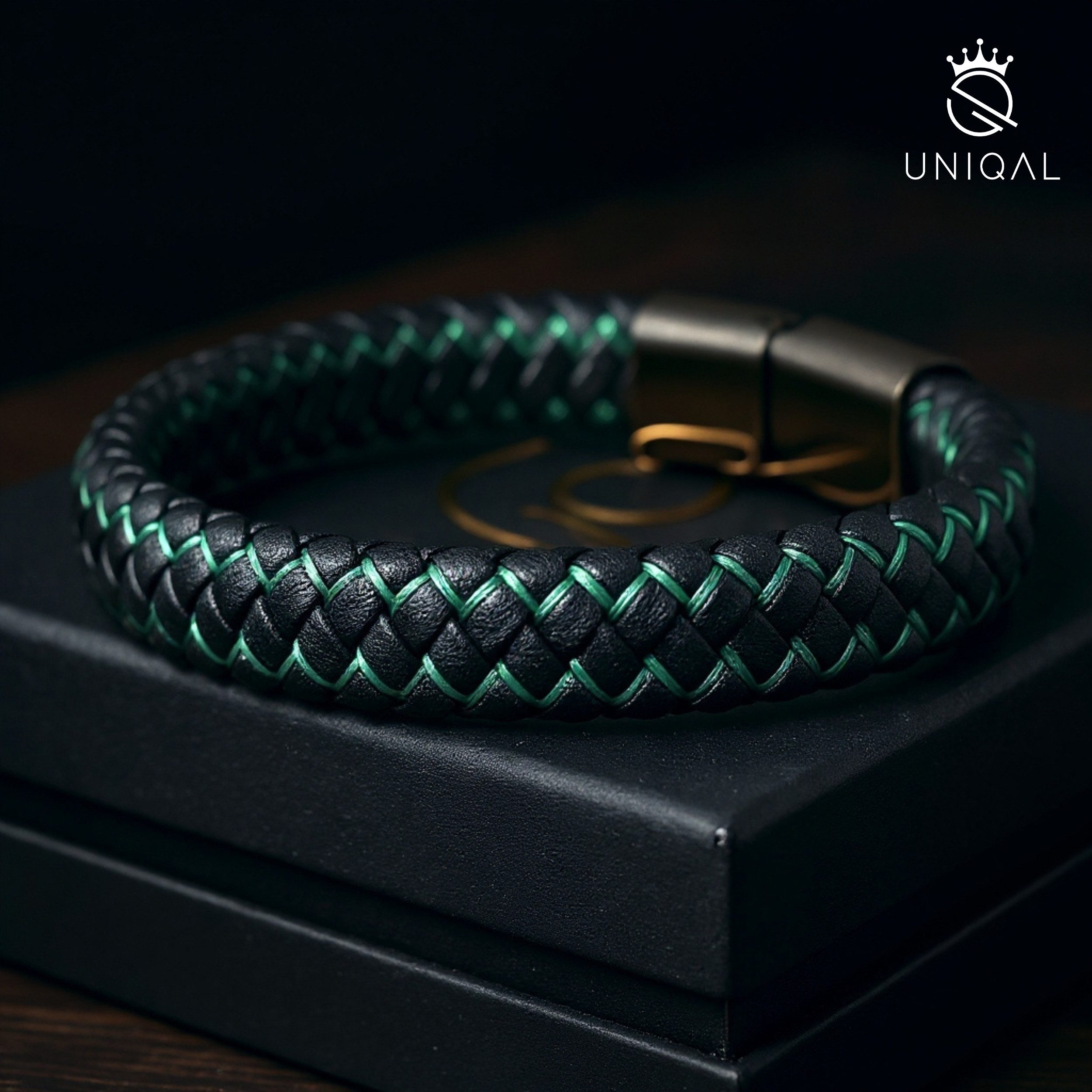 UNIQAL.de Lederarmband "MULTY COLOR" Geflochtenes Echtlederaccessoire mit Magnetverschluss (Edelstahl, Verlängerungsglied, Unisex, klassisches Design), Premium-Qualität – handgefertigt, kombinierbar, sportlich-elegant.