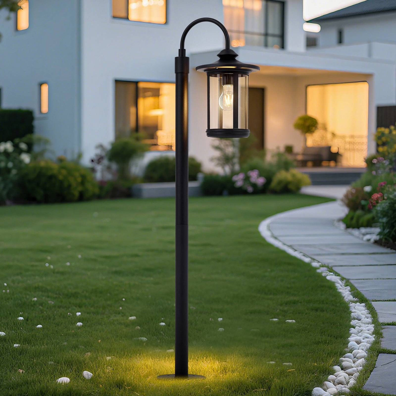 Lindby Außen-Stehlampe Zayn, Metall, Schwarz IP65, 1 x 15 W LED