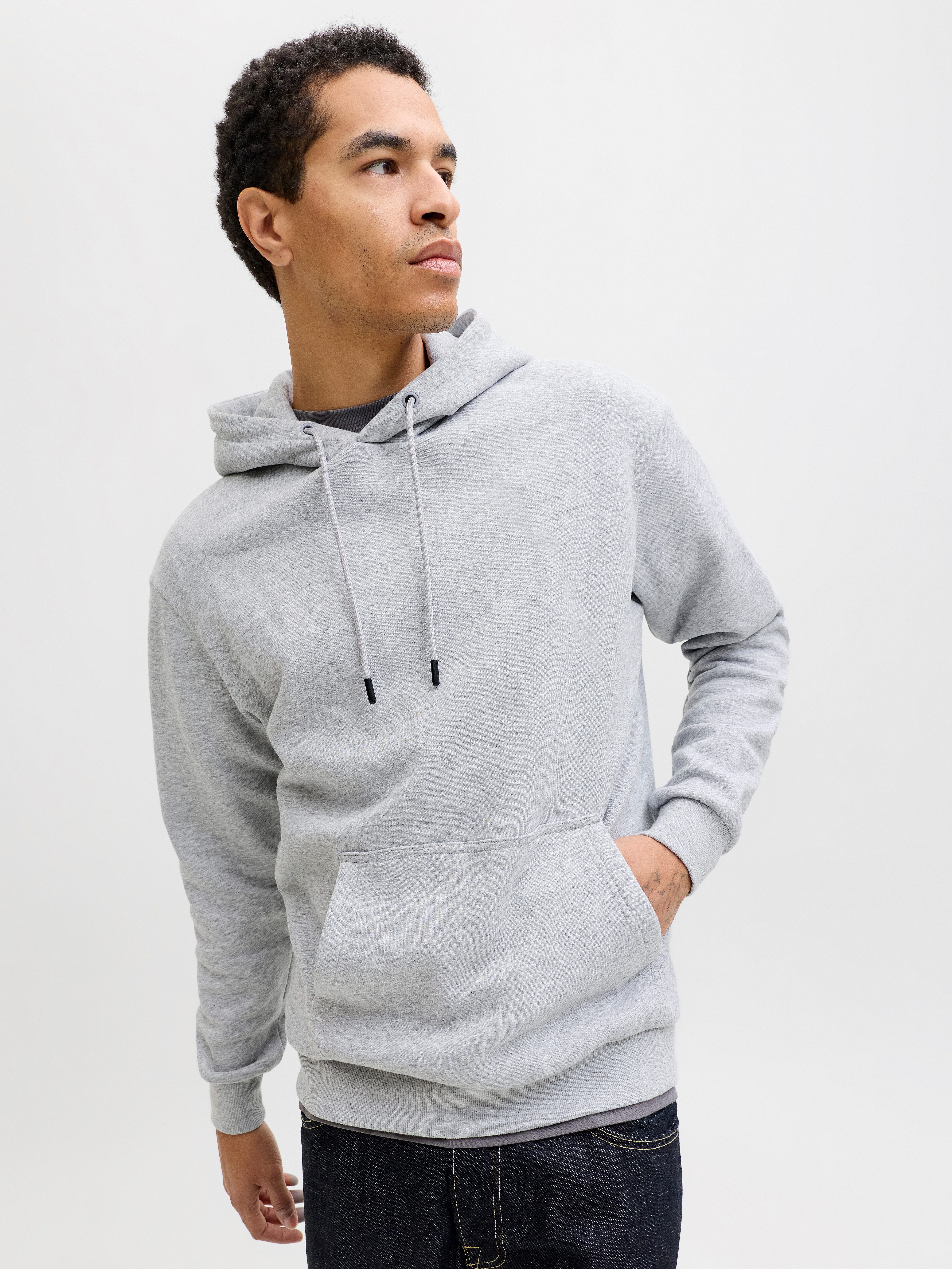 Jack & Jones Kapuzensweatshirt JJEBRADLEY SWEAT HOOD NOOS Materialmix, relaxed fit