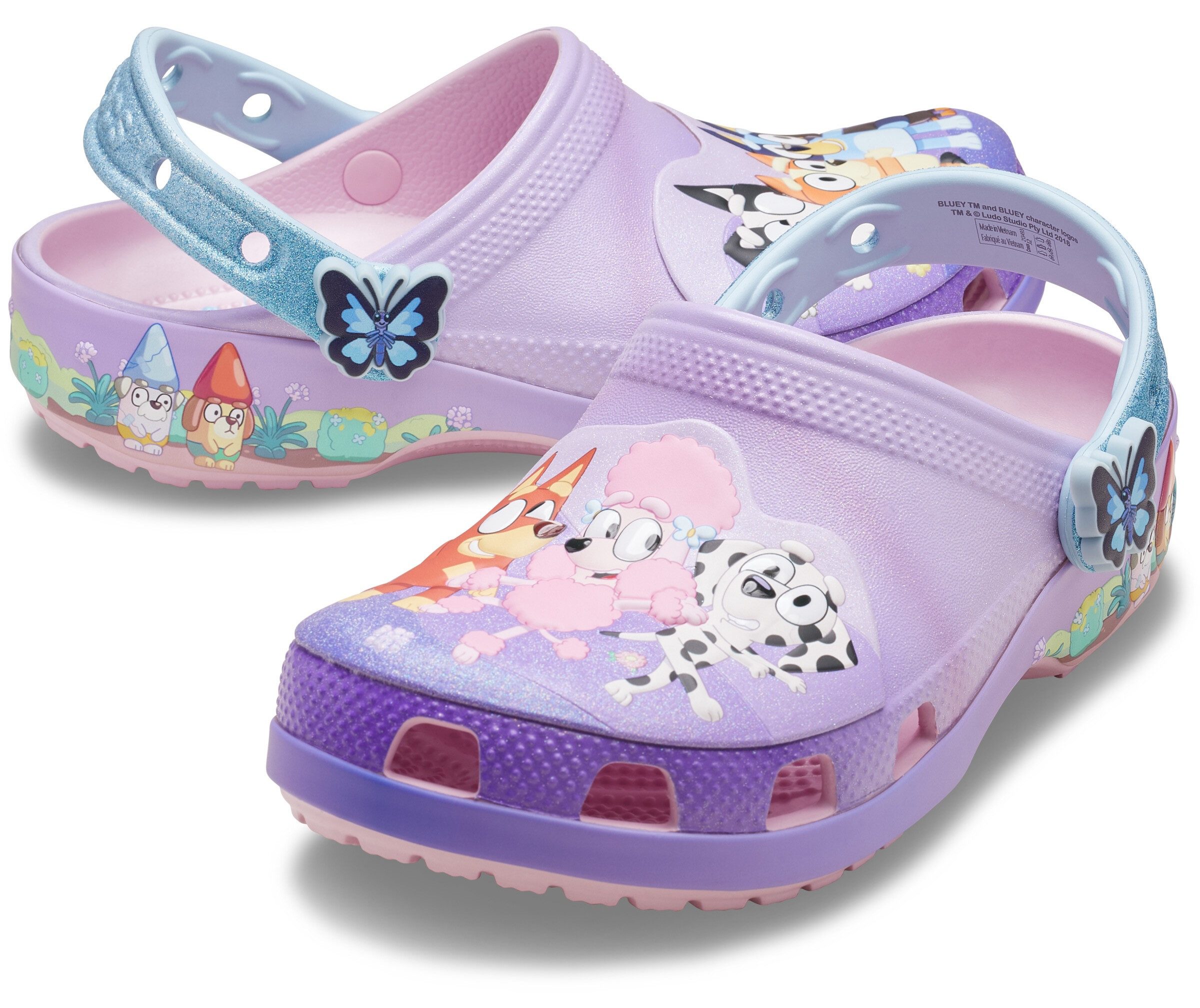 Crocs Bluey Multi Pink Classic Clog Strandschuh, Sommerschuh, Hausschuh mit süßen Tiermotiven