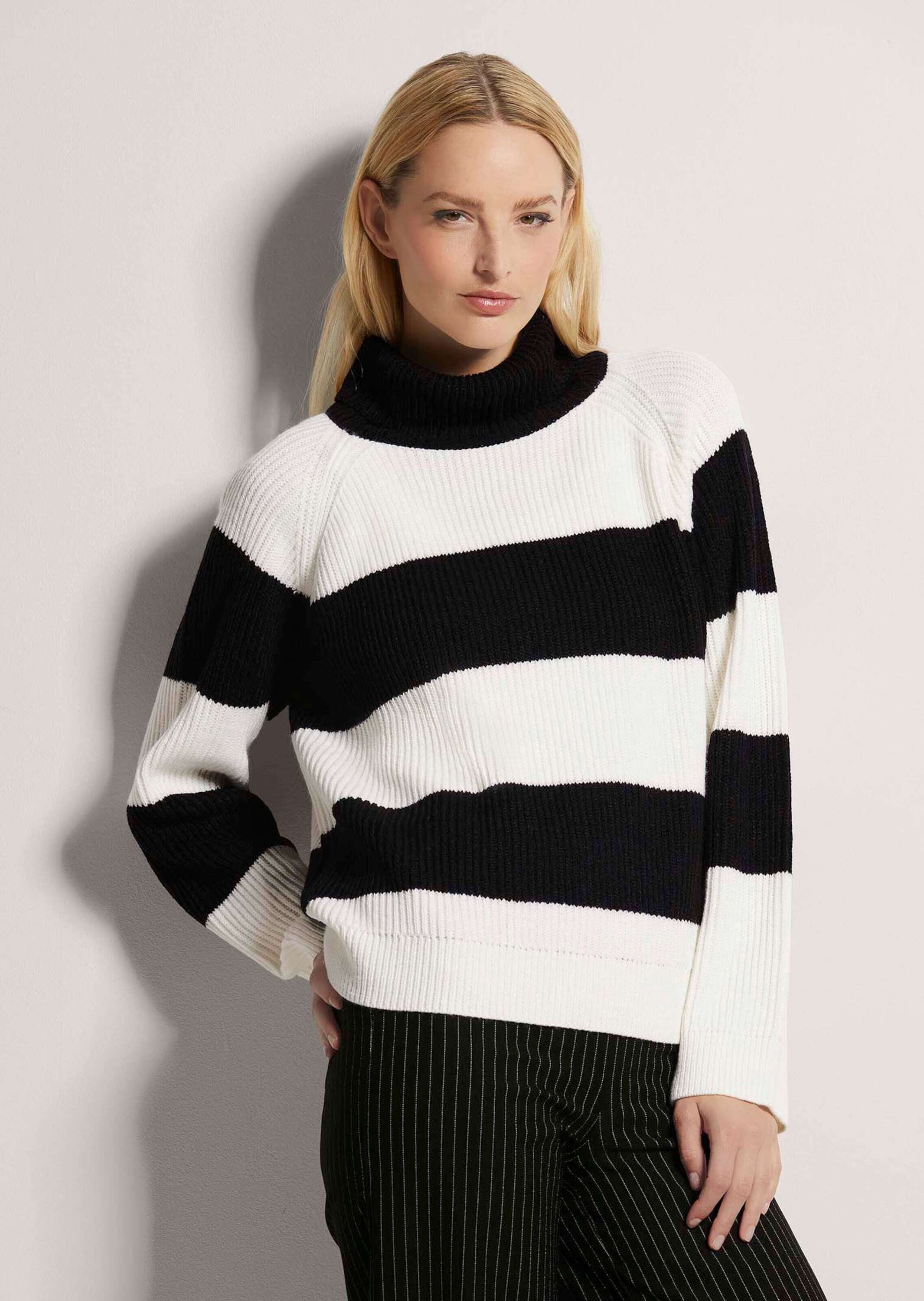 MADELEINE Strickpullover Rollkragen-Pullover
