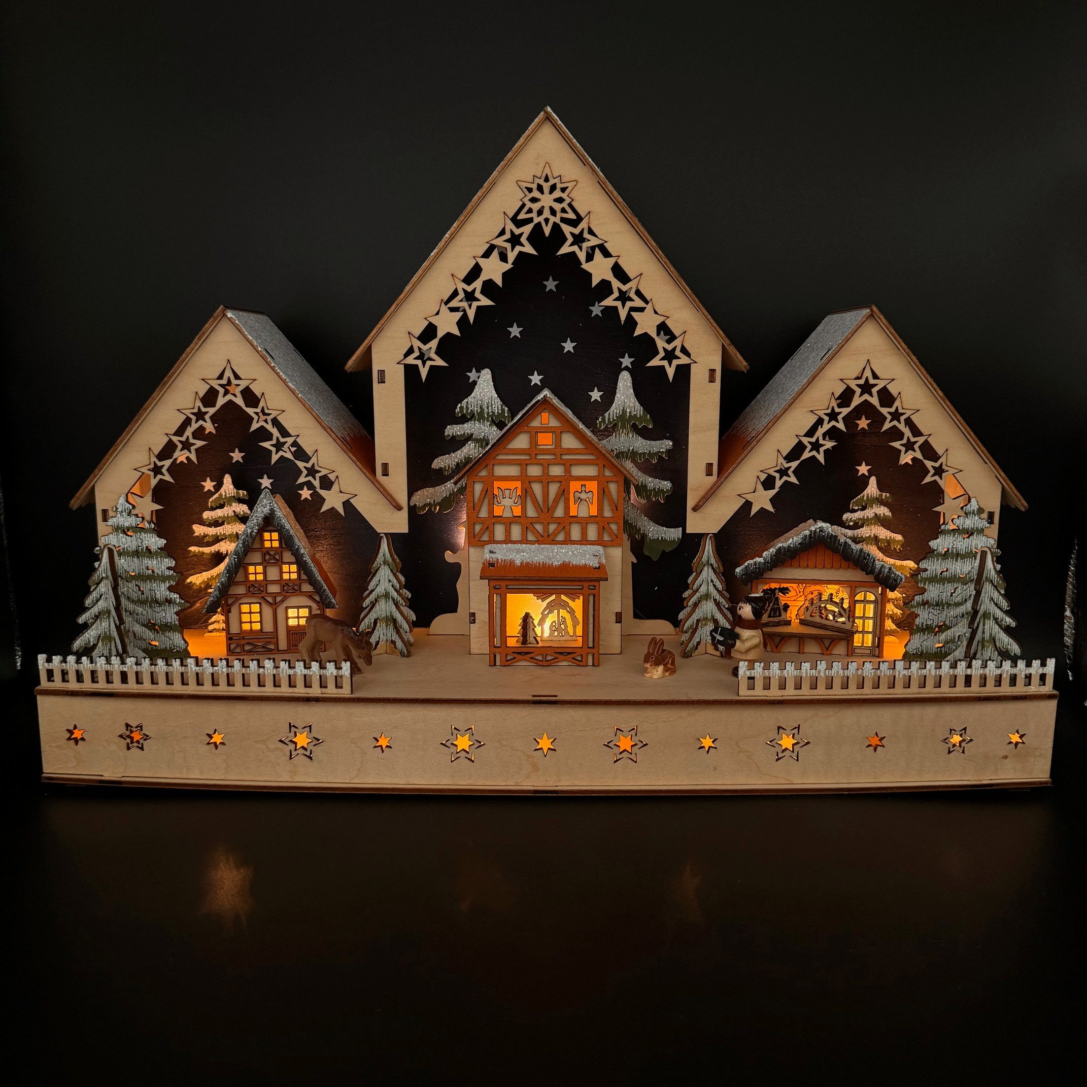 Online-Fuchs Weihnachtsdorf Lichterbogen, Weihnachtsmarkt, Weihnachtsdeko aus Holz, inkl. LED-Beleuchtung mit 6-Stunden Timerfunktion