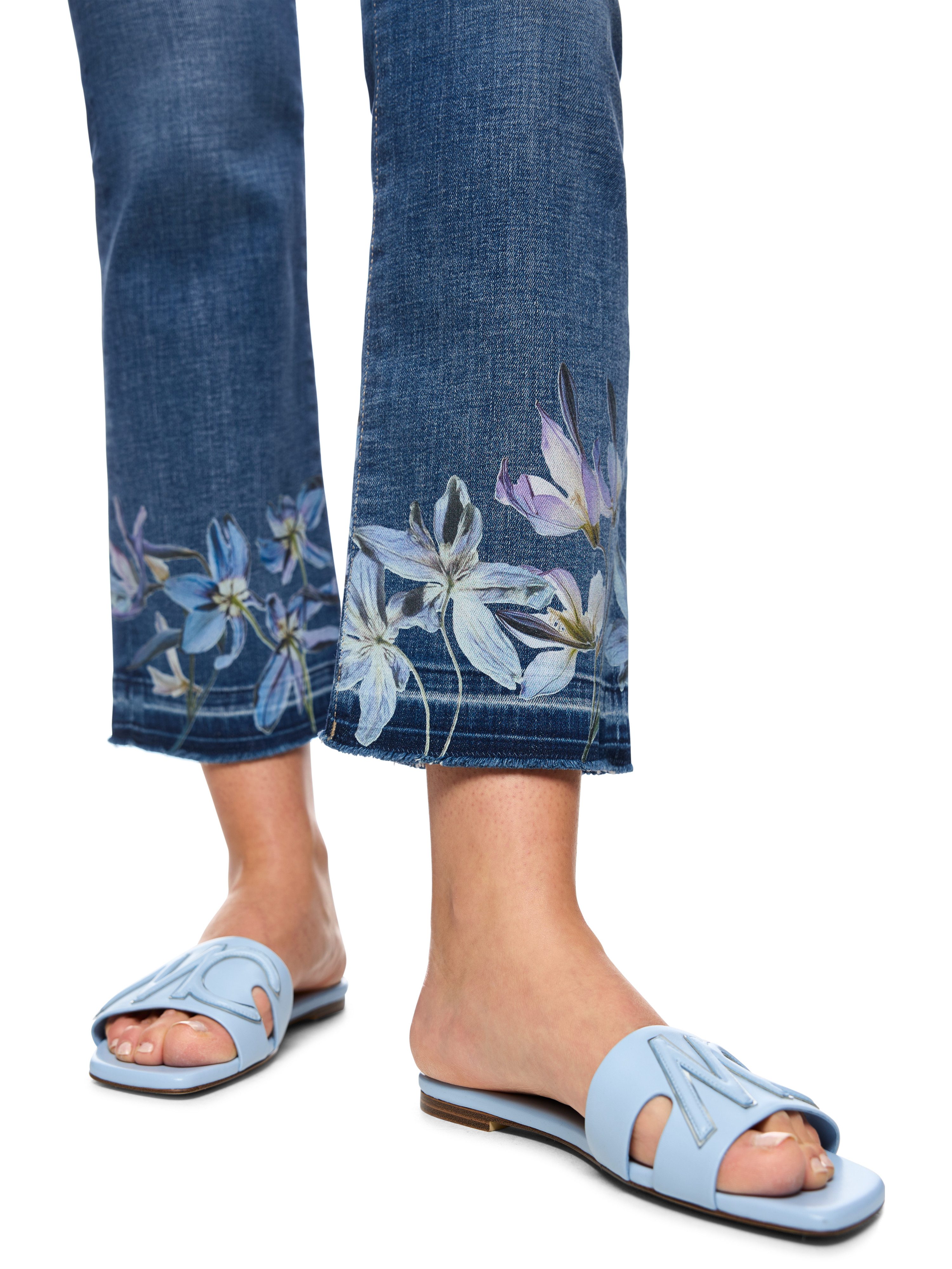 Marc Cain 7/8-Jeans Serene Hues Premium Damenmode Model FORLI Feminine Fit