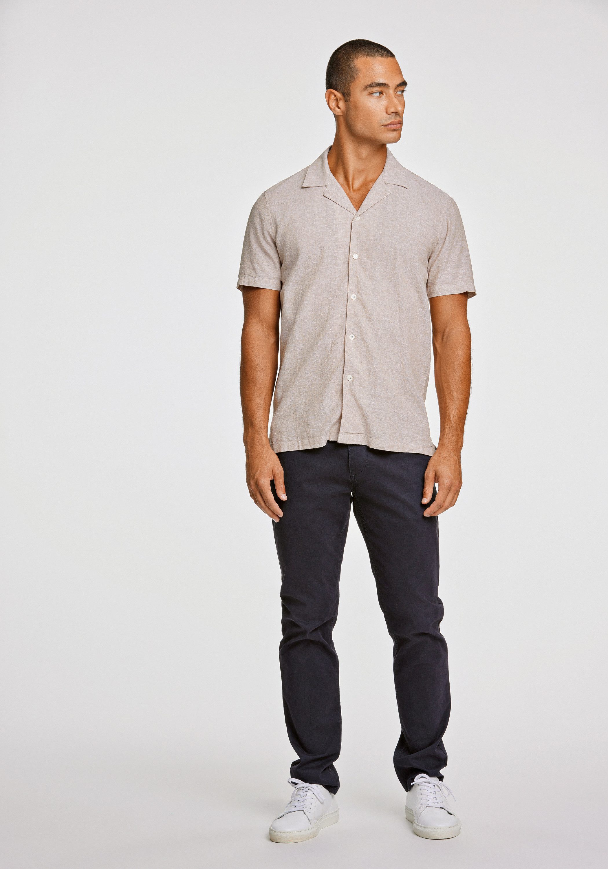 LINDBERGH Leinenhemd Leinenhemd (Kurzarm) Relaxed Fit – Bild 4 von 5