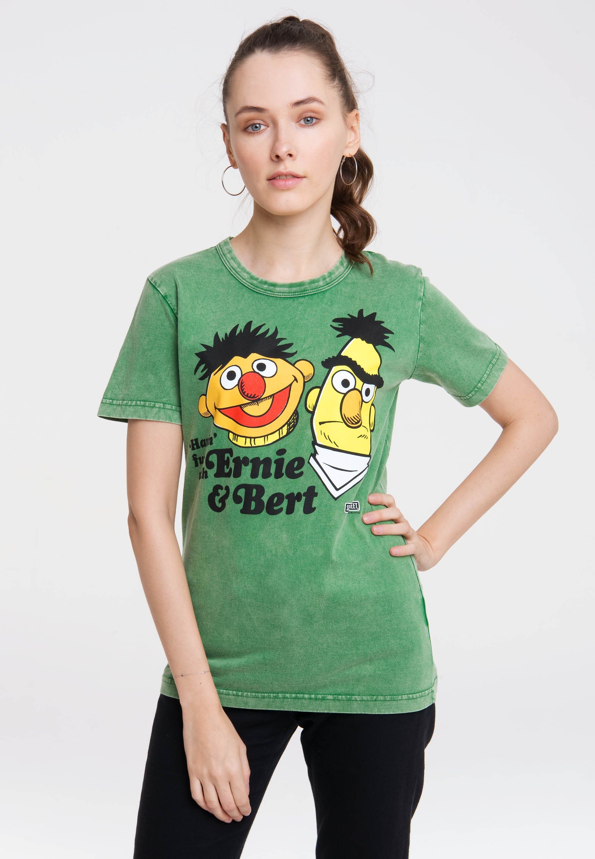 LOGOSHIRT T-Shirt Sesamstraße - Ernie & Bert mit lizenziertem Print