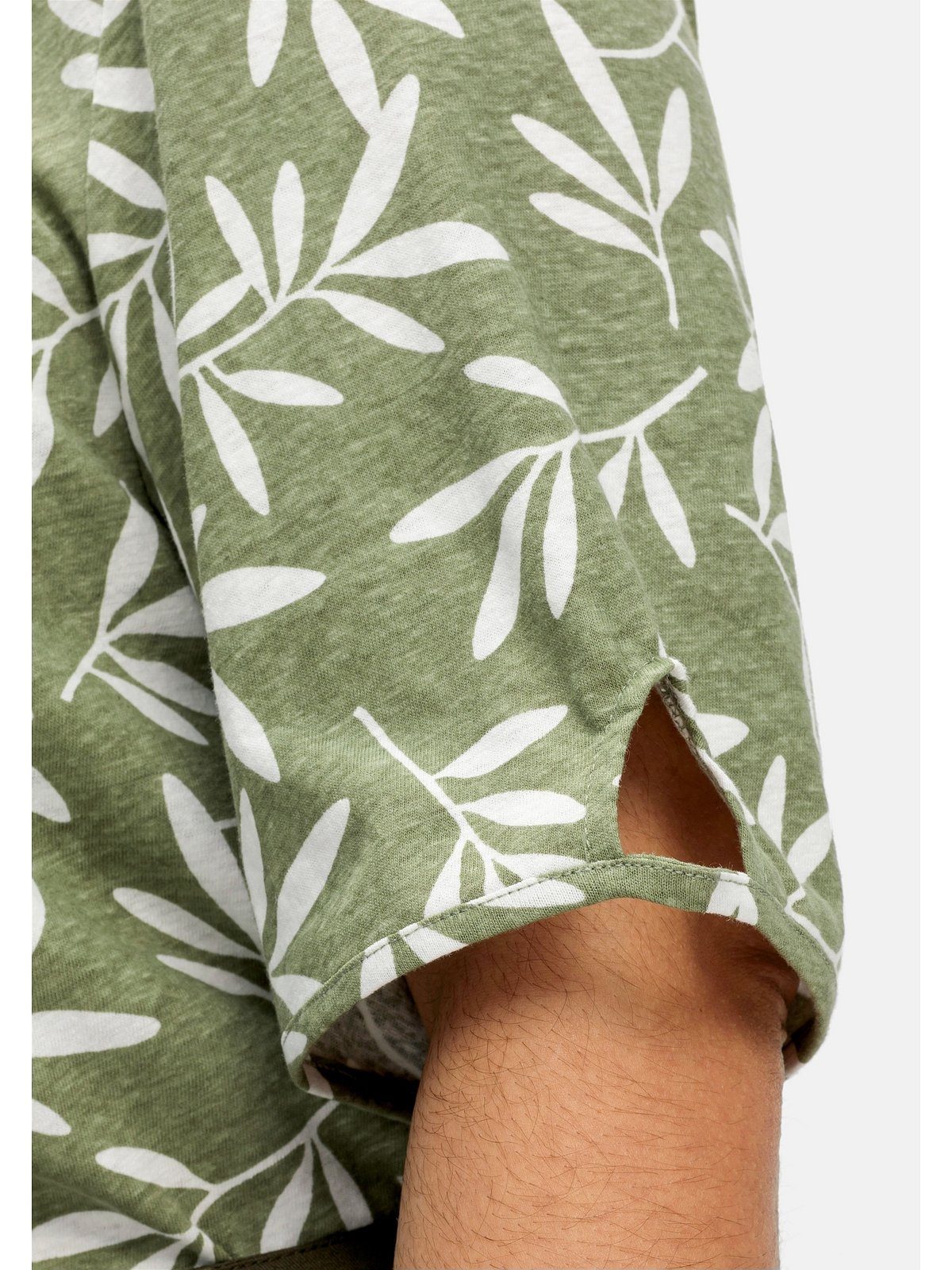 T-Shirt gemustert mit Sheego Blätterprint, im Größen Große Leinen-Mix khaki
