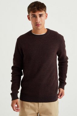 WE Fashion Sweater