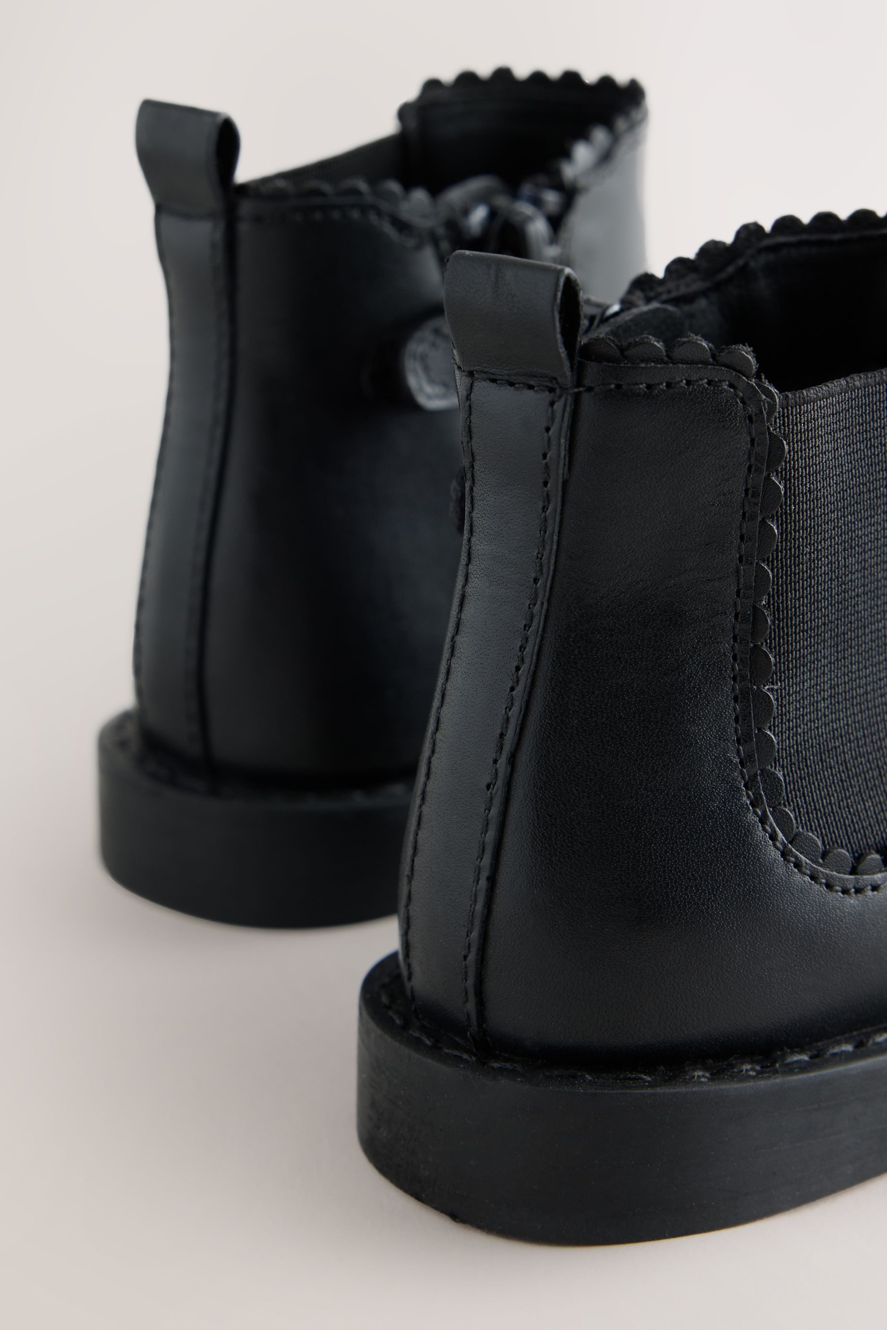 Next Chelsea-Stiefeletten aus Leder Stiefelette (1-tlg)